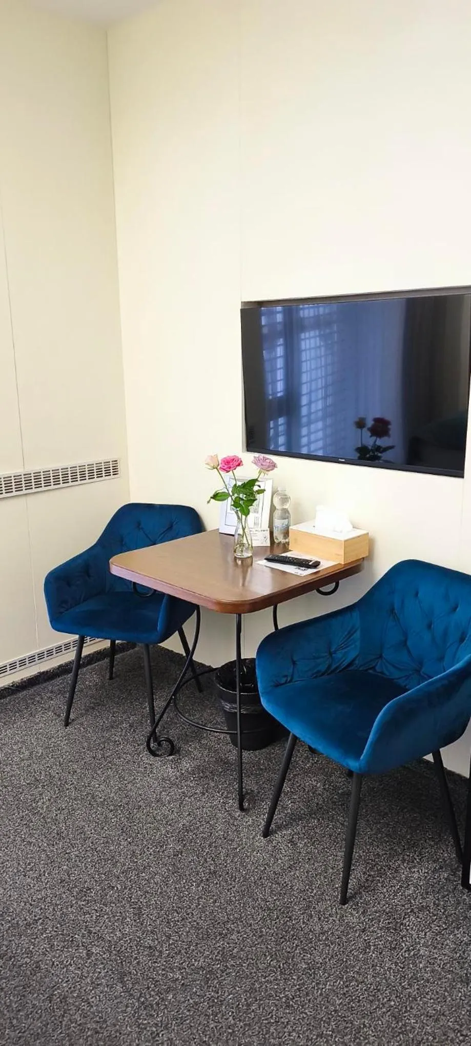 Seating area in Hotel Plzeň