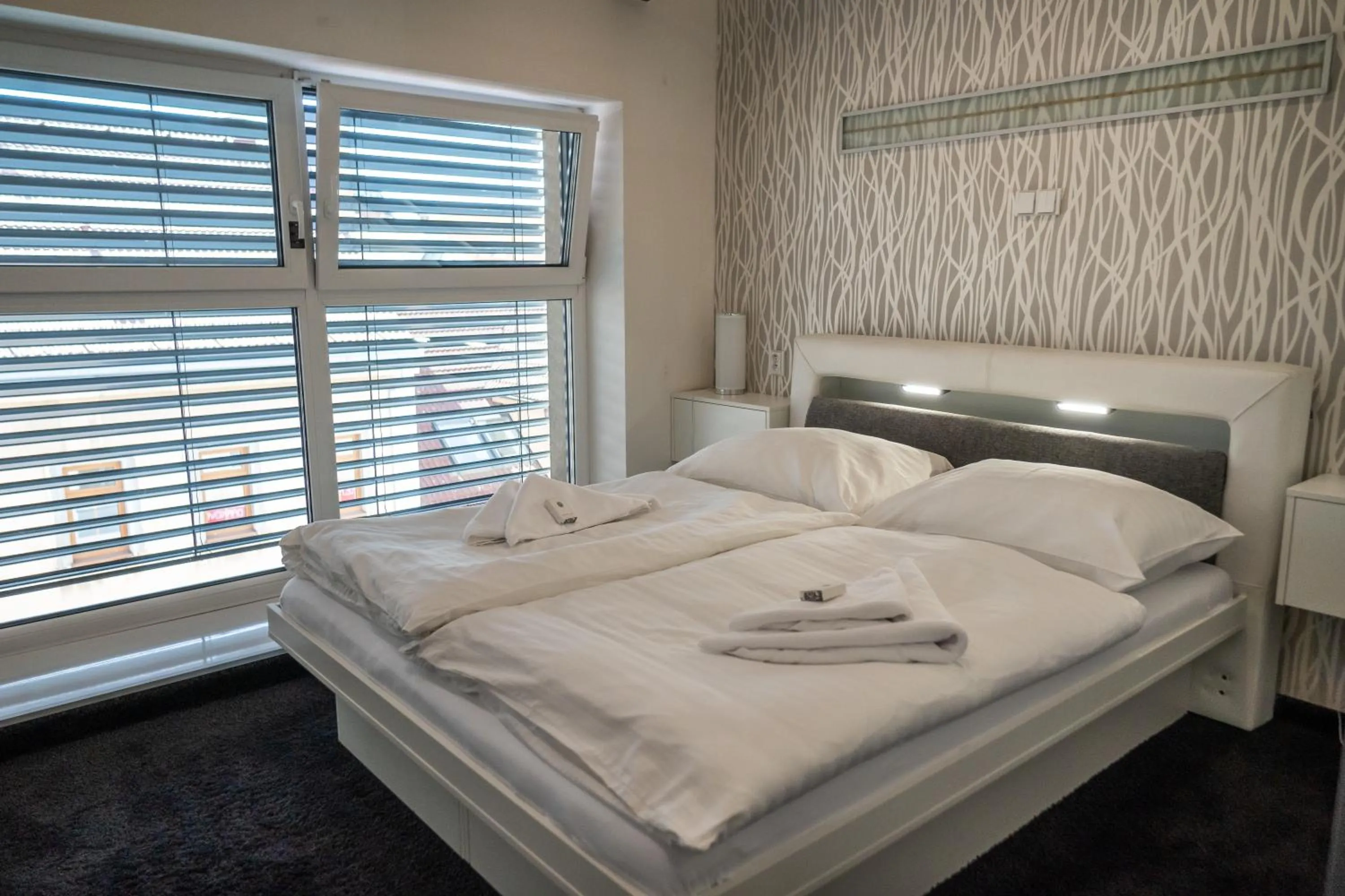 Bedroom, Bed in Hotel Plzeň