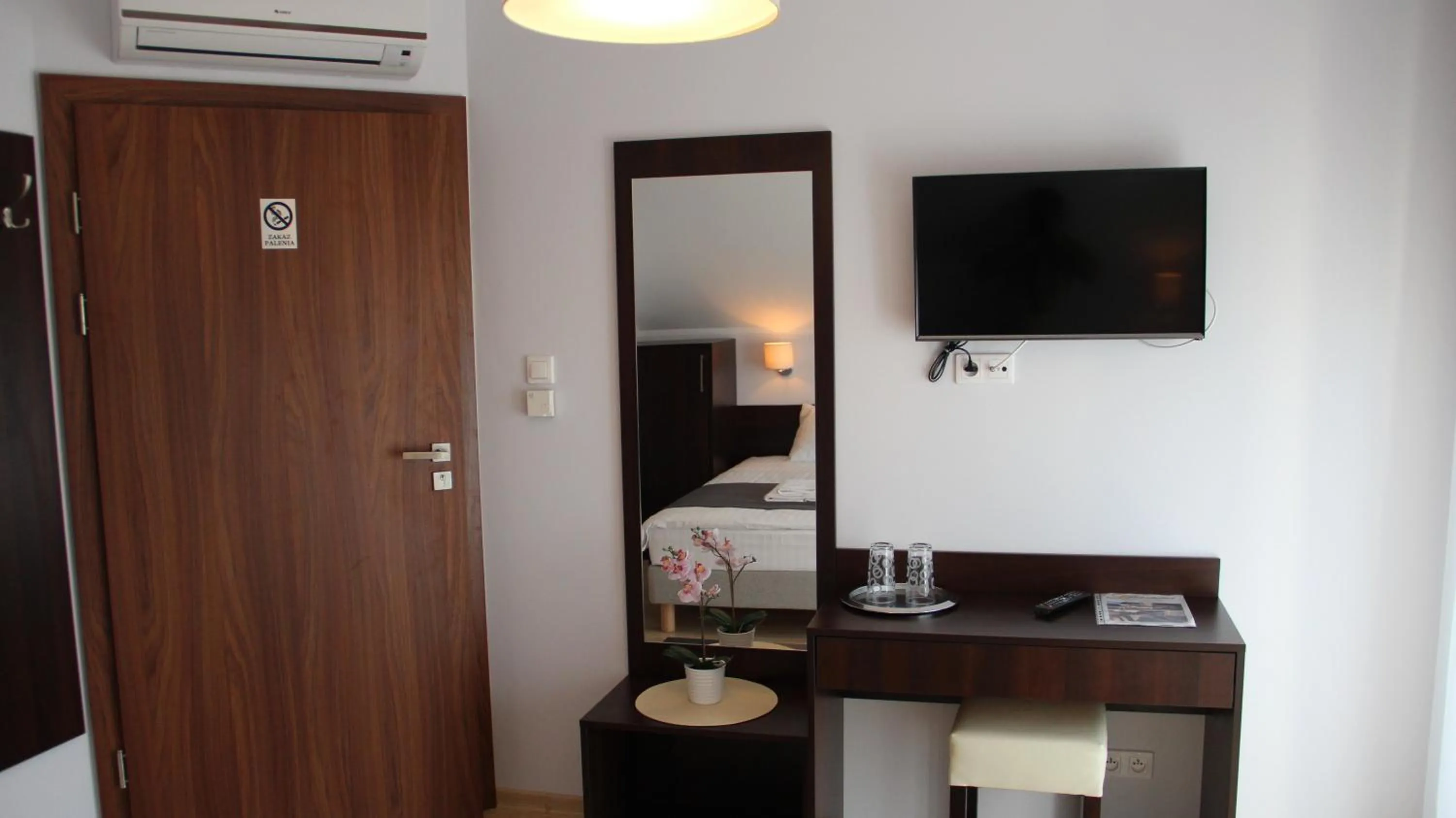 TV and multimedia in Zajazd Gościniec