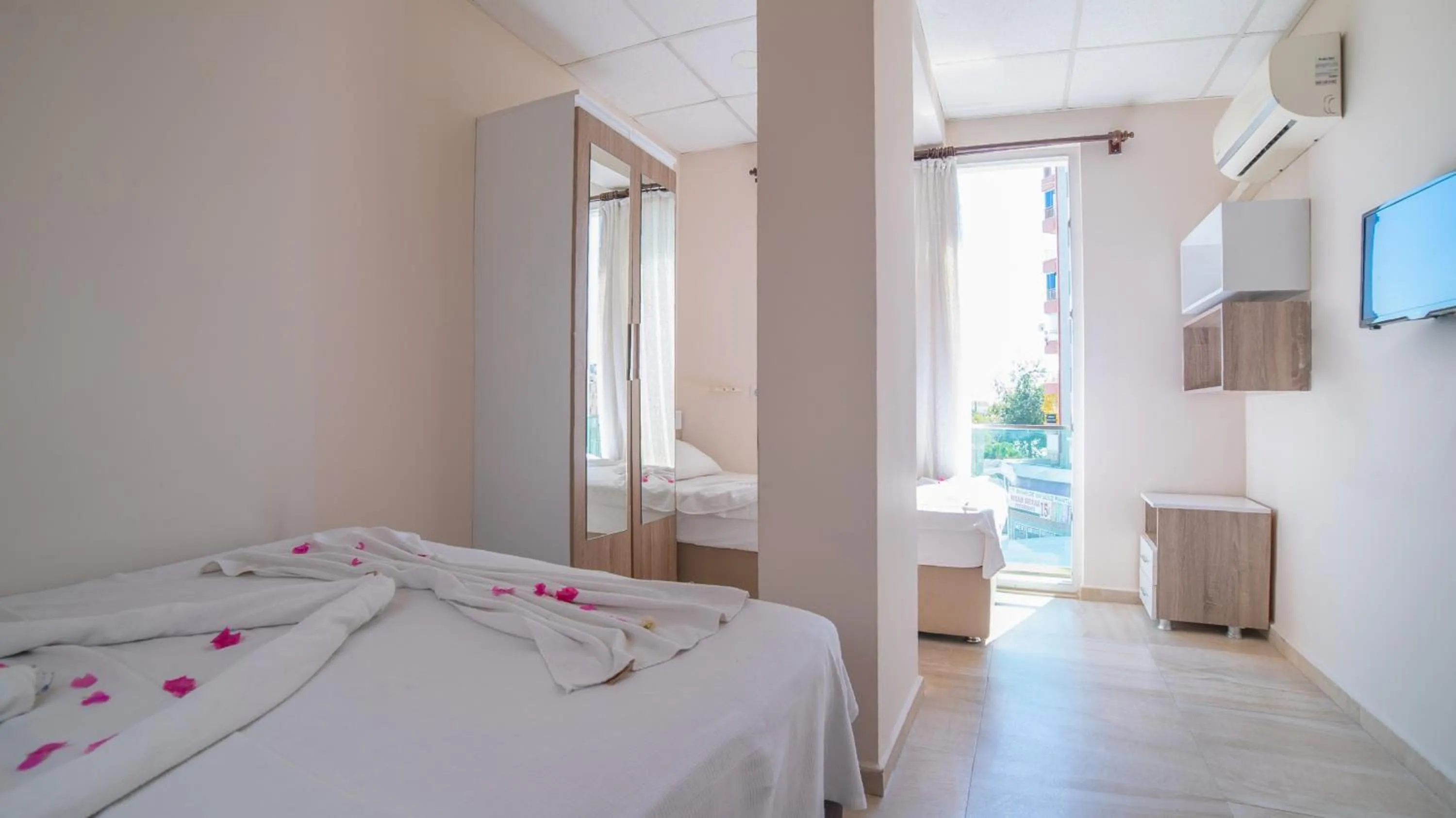 Bed in Vera Park Premium Apart Hotel