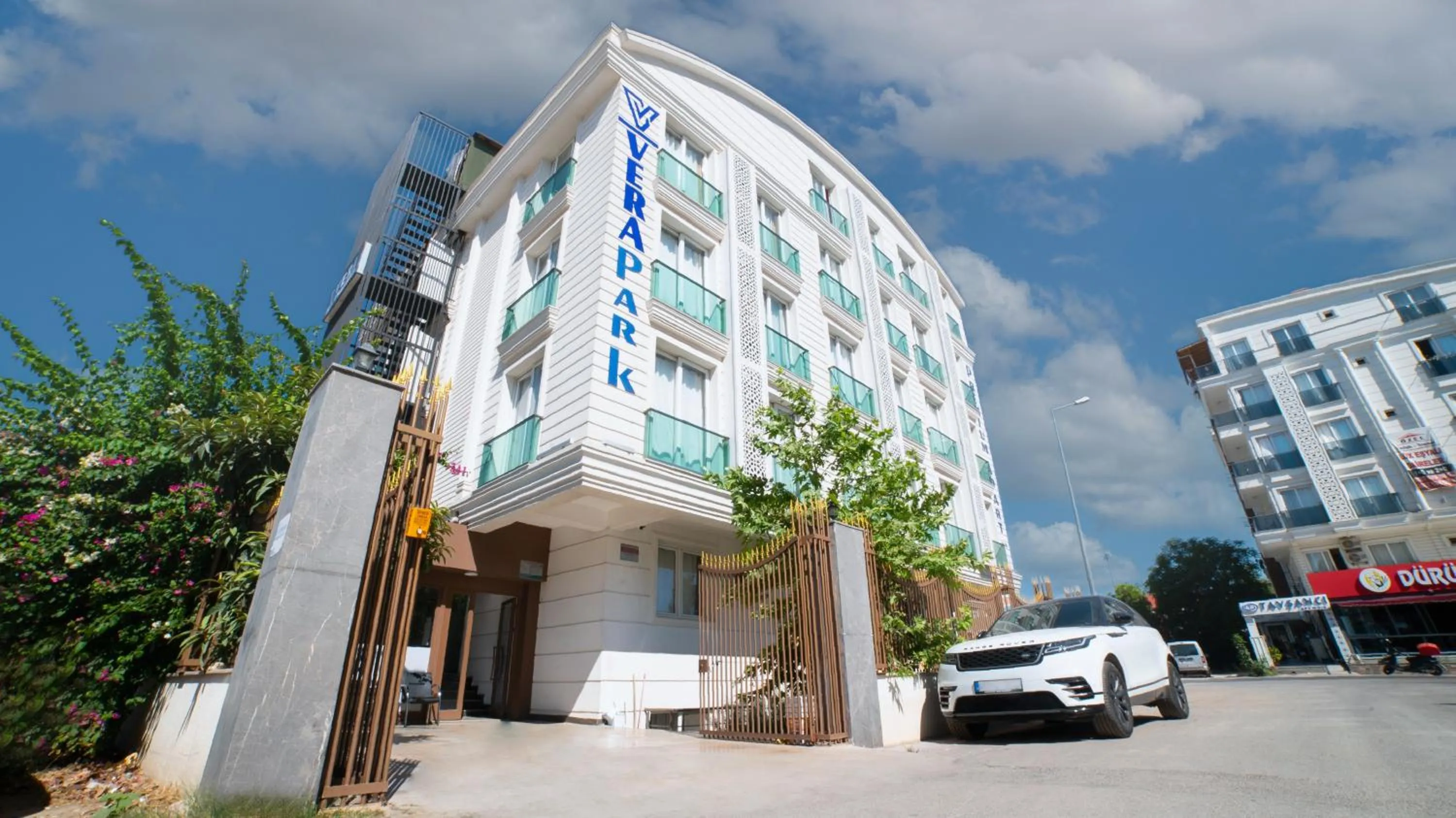 Vera Park Premium Apart Hotel