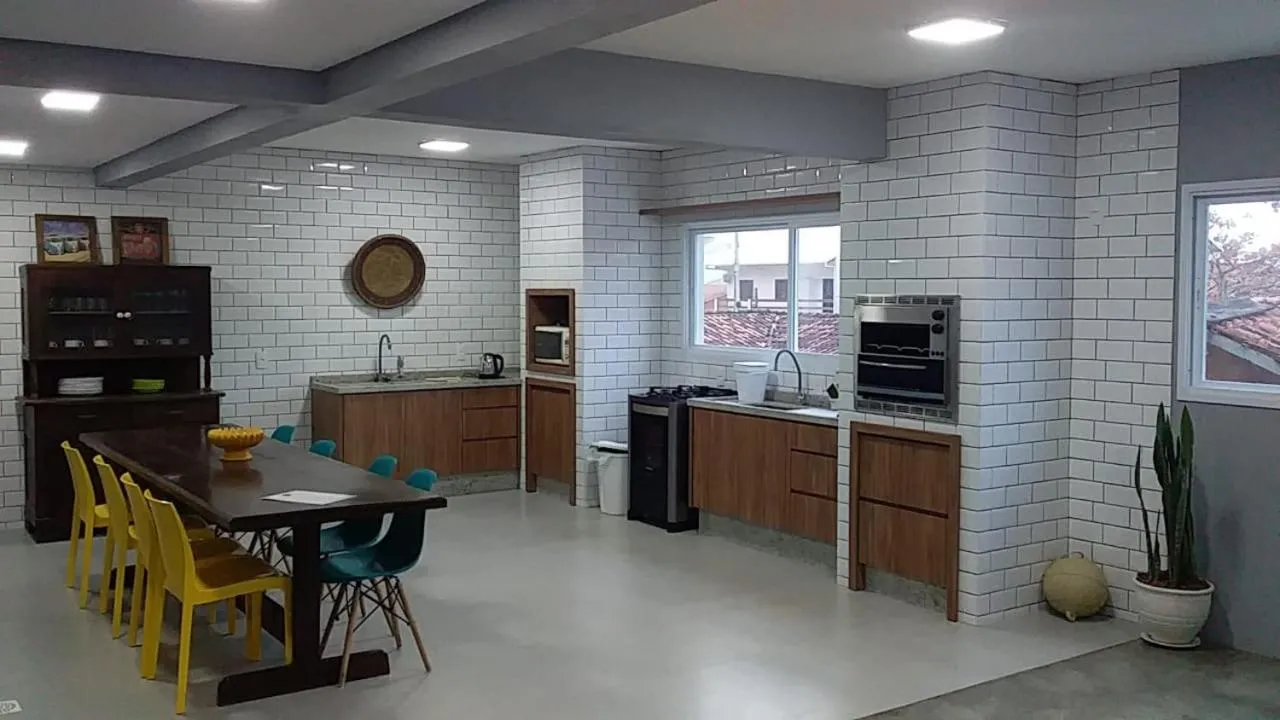 Dining area in Pousada Ohana Dullius