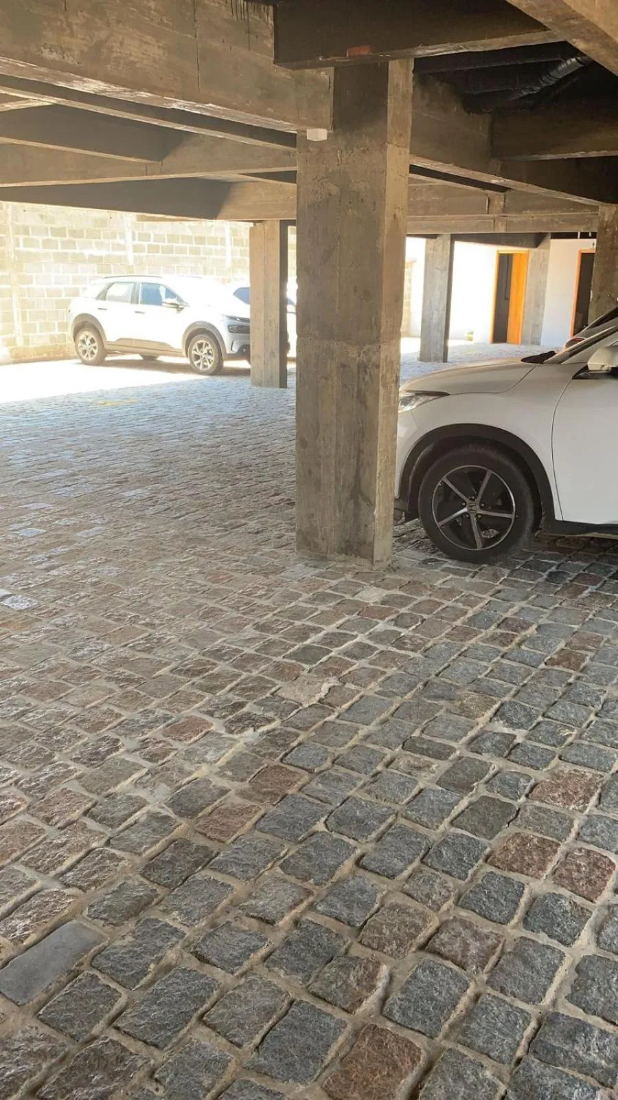 Parking in Pousada Ohana Dullius