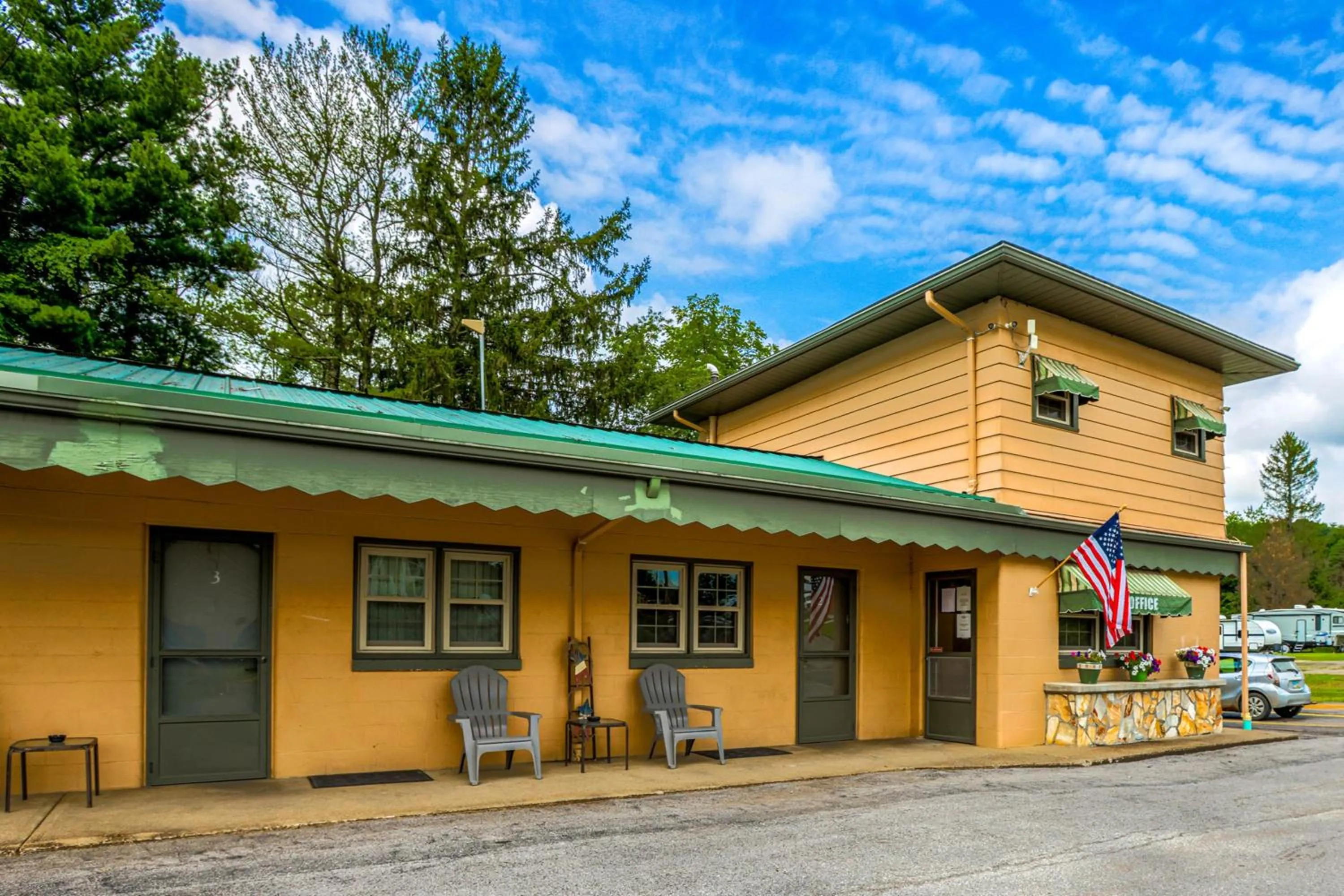 Property building in Cadiz Motel by OYO on route 250