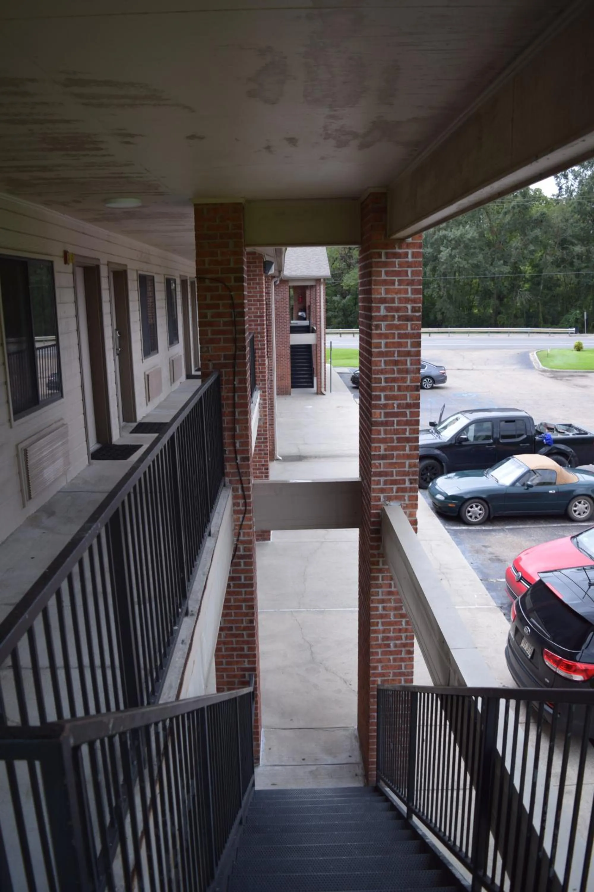 Lobby or reception in Value Inn - Livonia