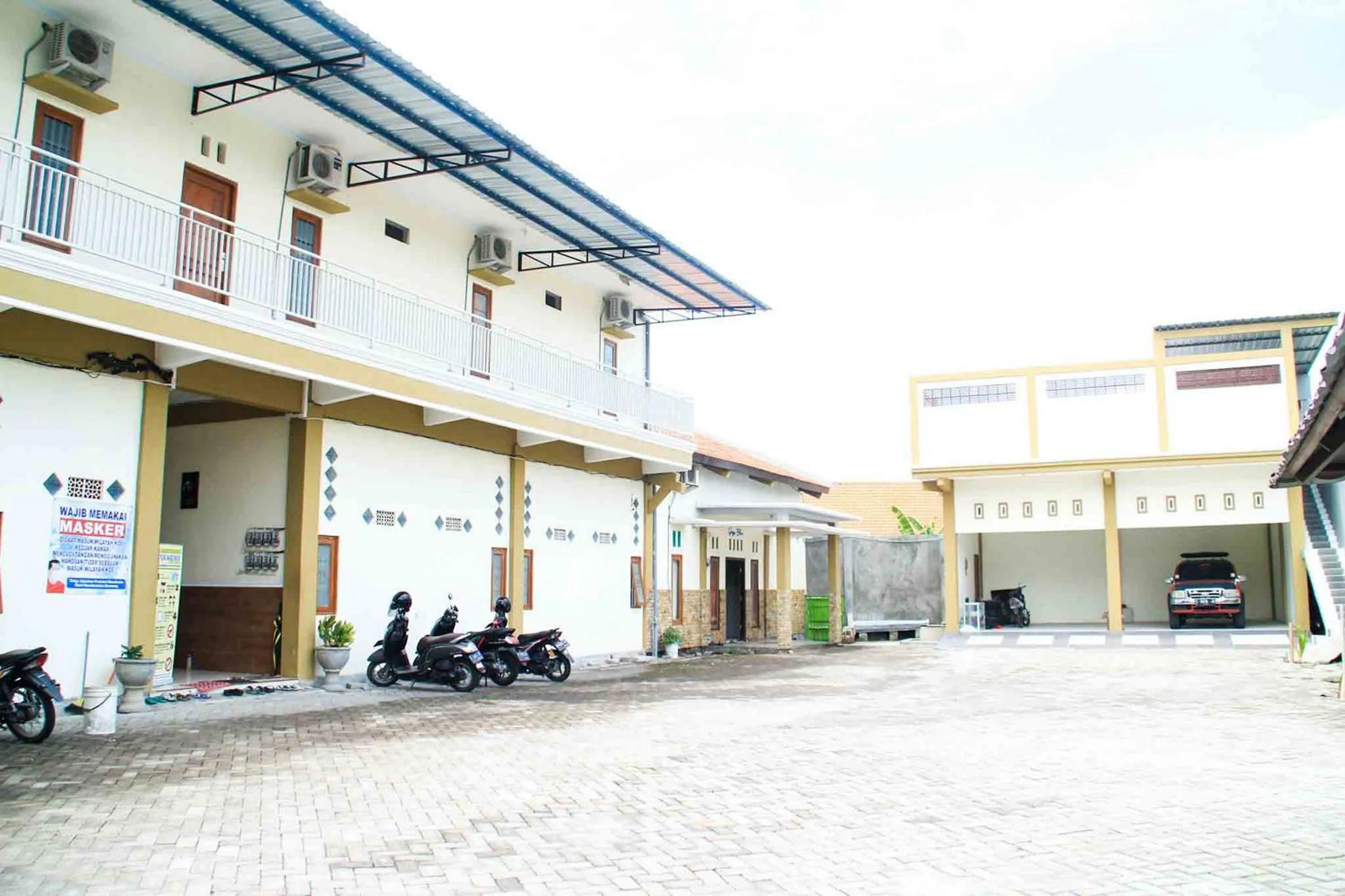 Puri Karomah Syariah RedPartner