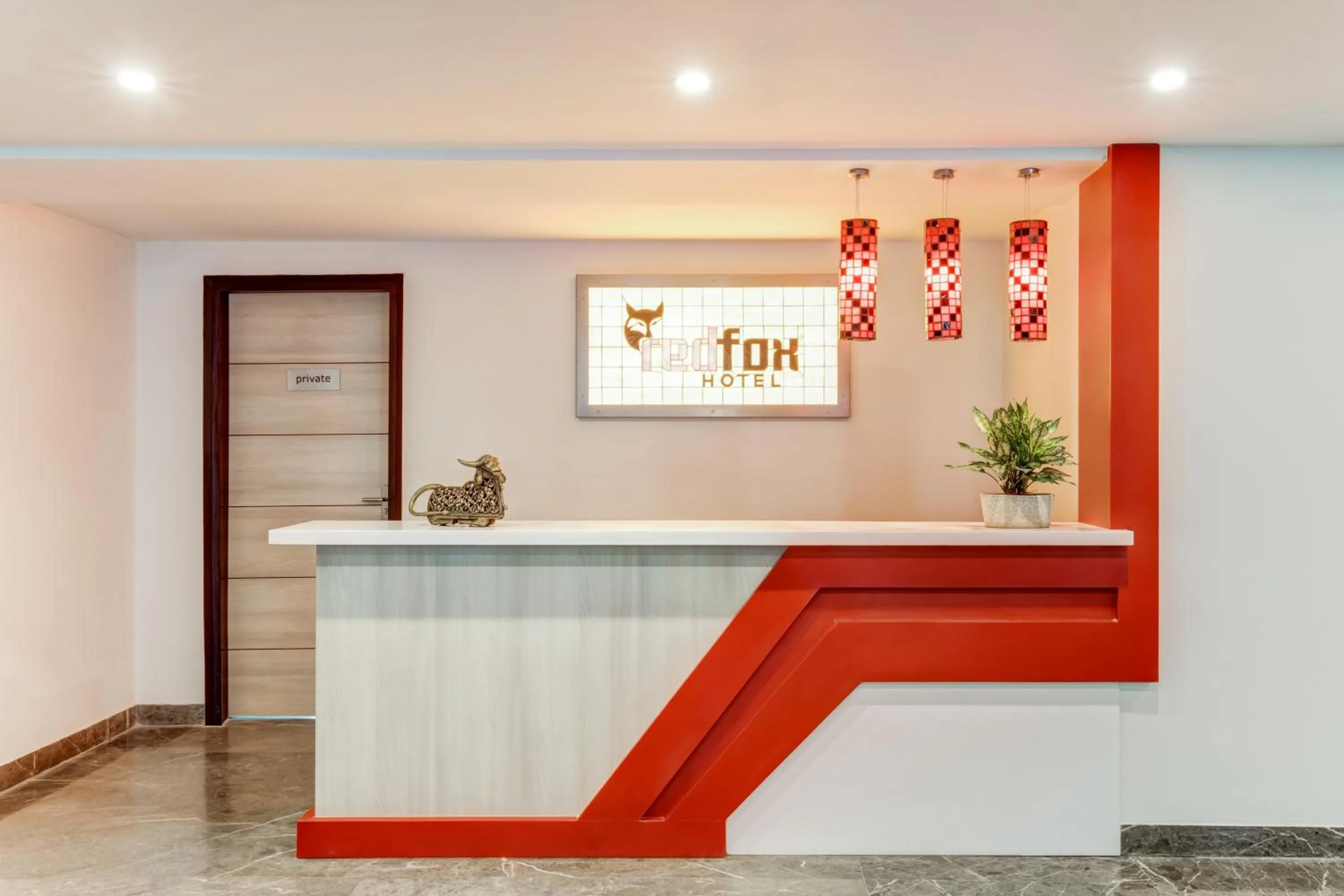 Property building in Red Fox by Lemon Tree Hotels, Neelkanth