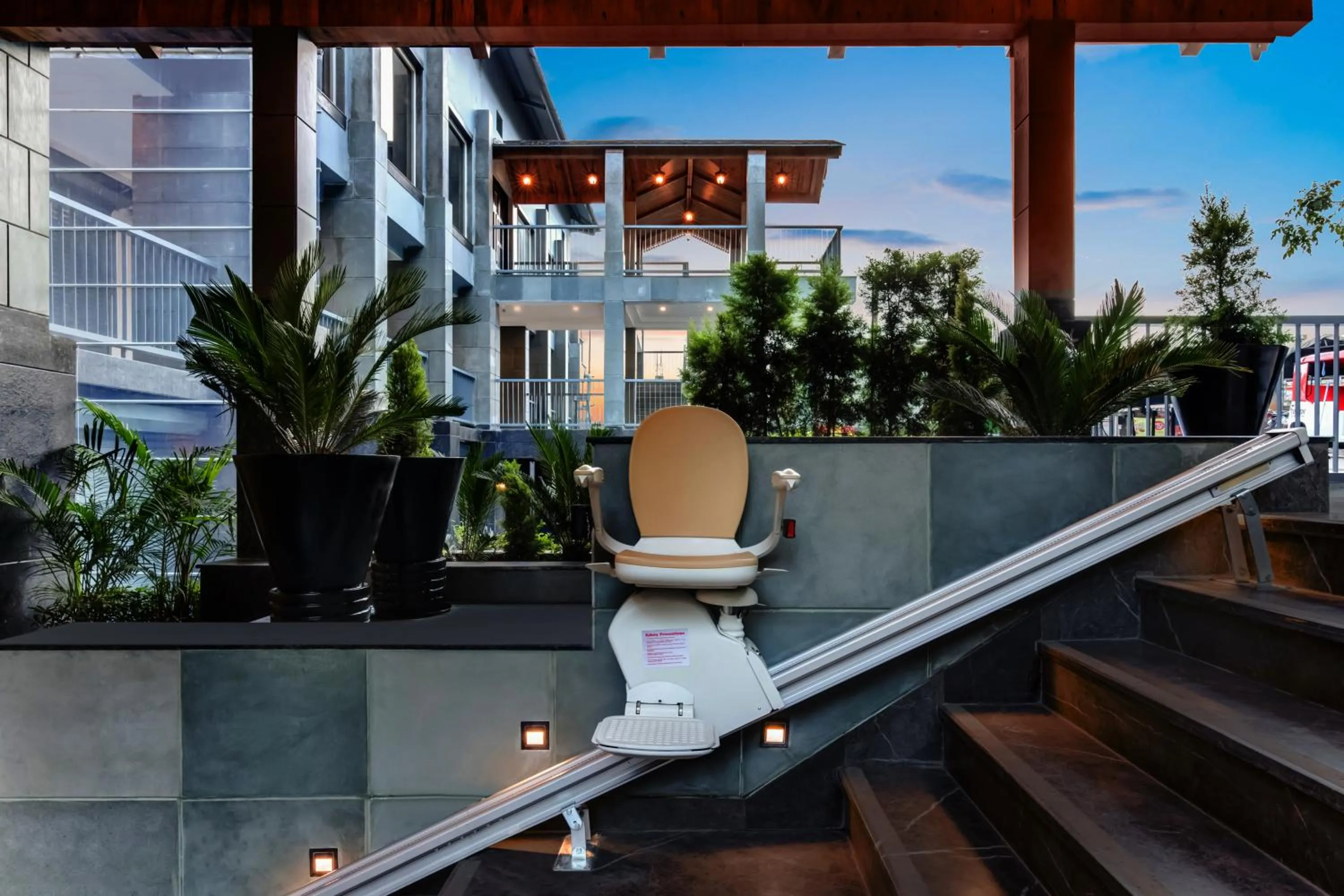 acessibility in Red Fox by Lemon Tree Hotels, Neelkanth