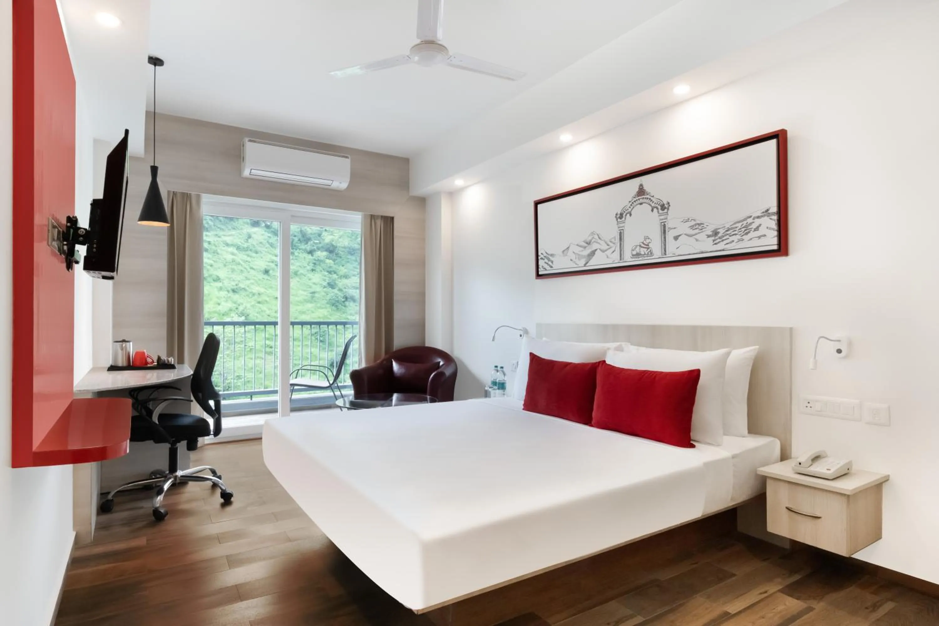 Bedroom, Bed in Red Fox by Lemon Tree Hotels, Neelkanth