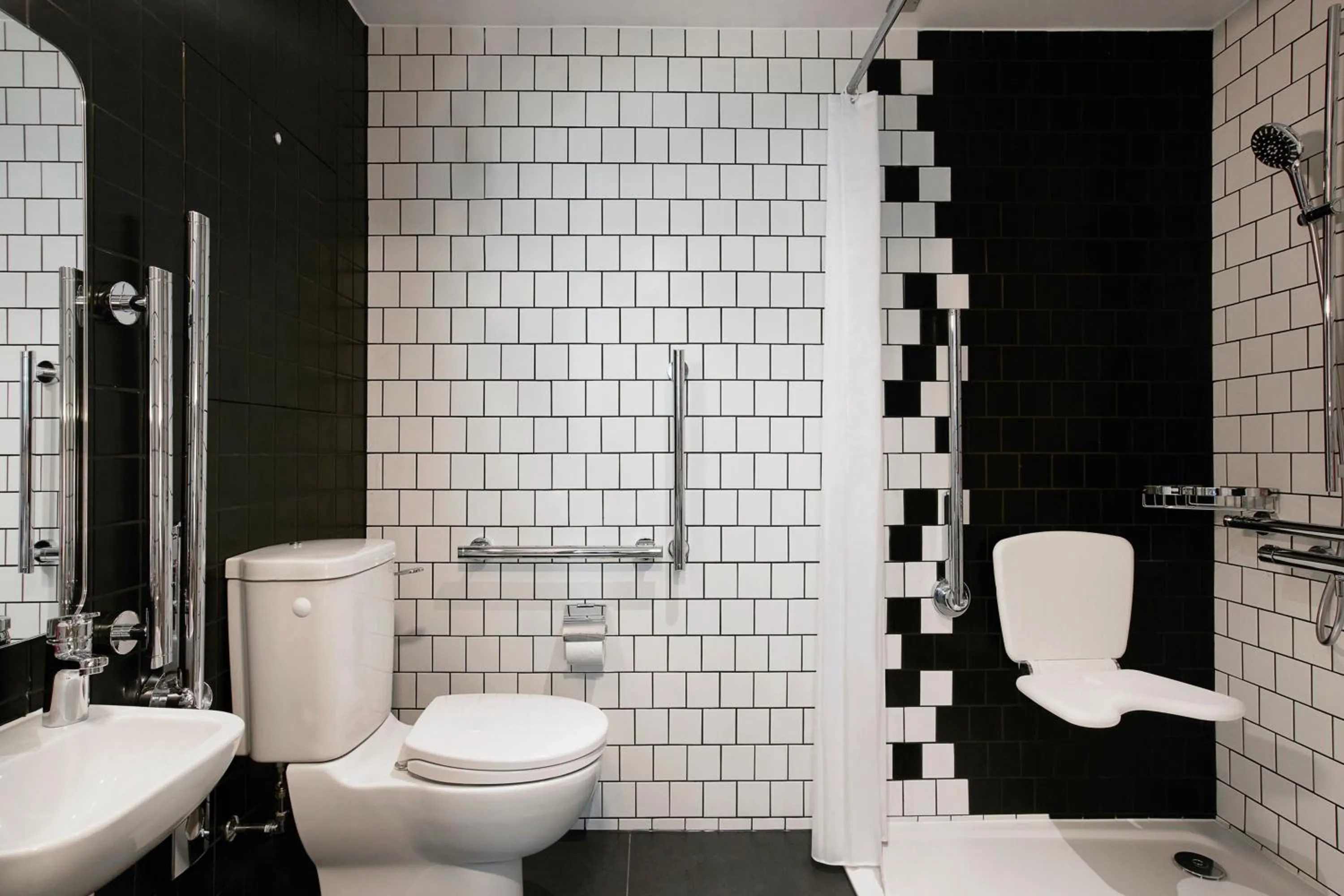 Bathroom in Moxy Manchester City