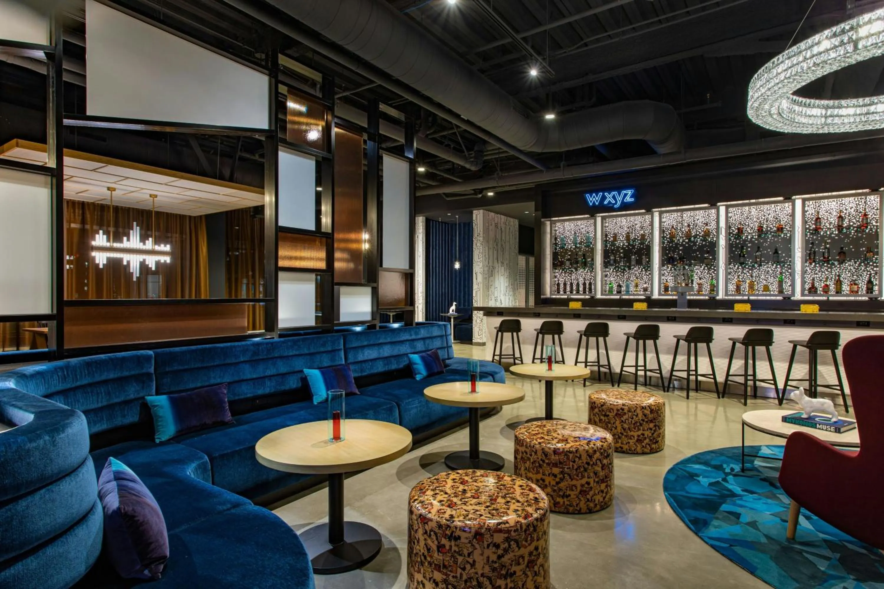 Lounge or bar in Aloft Providence Downtown