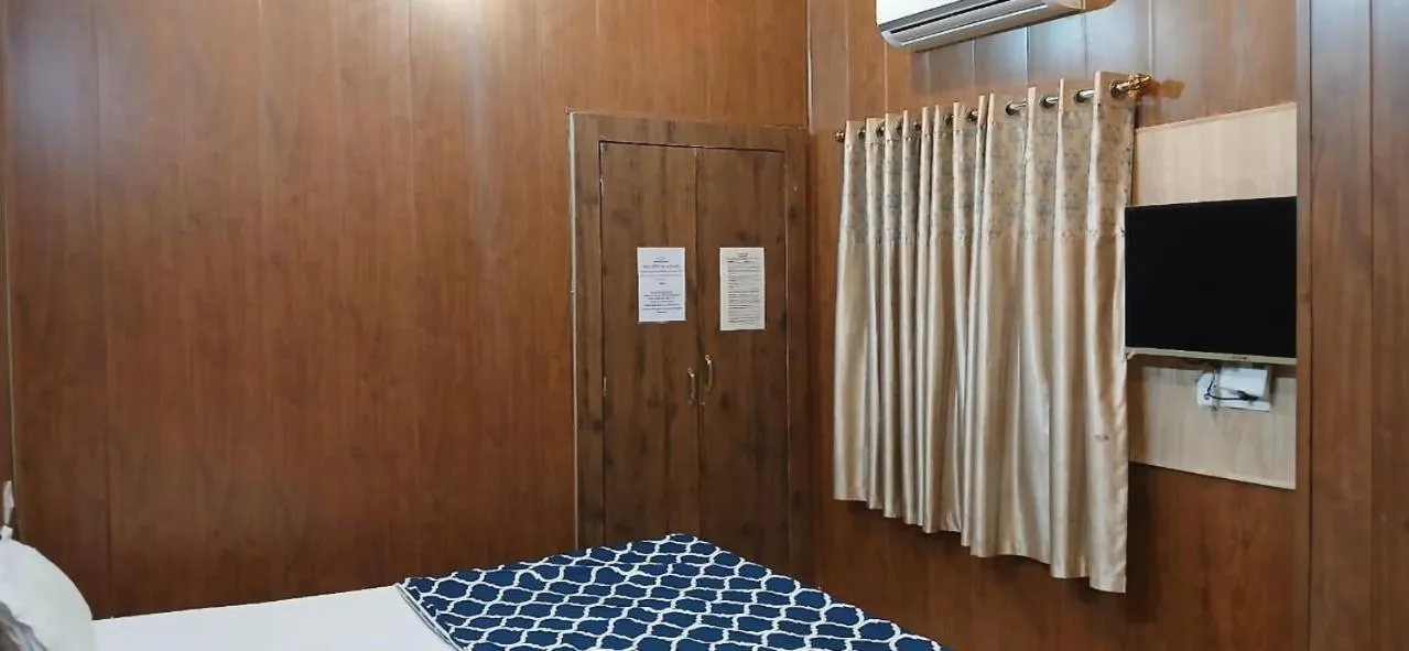 Hotel Virasat Retreat