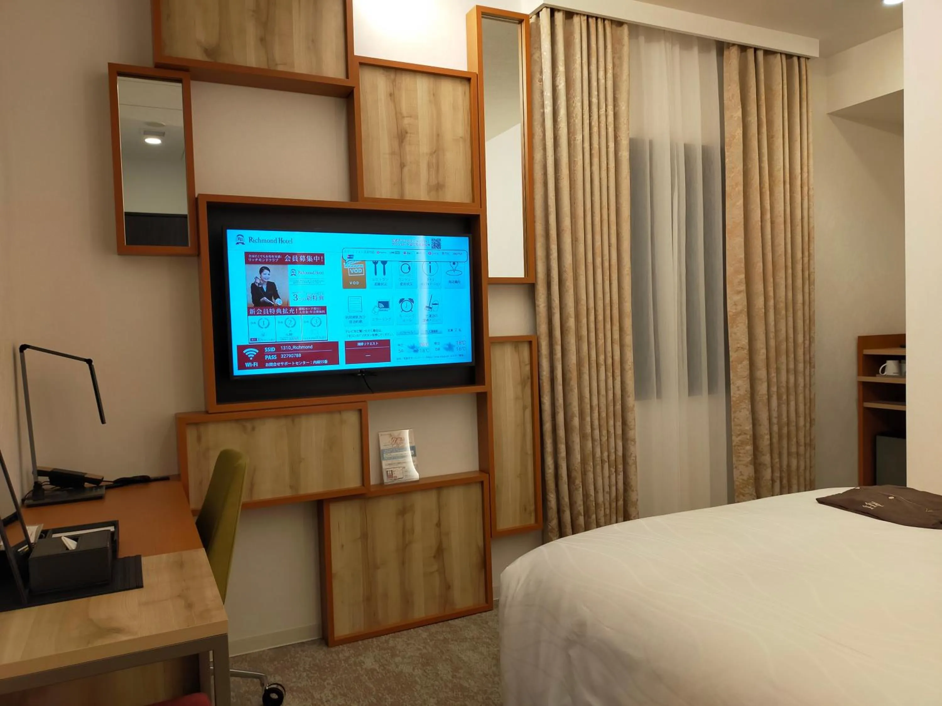 Photo of the whole room, Bed in Keisei Richmond Hotel Tokyo Oshiage