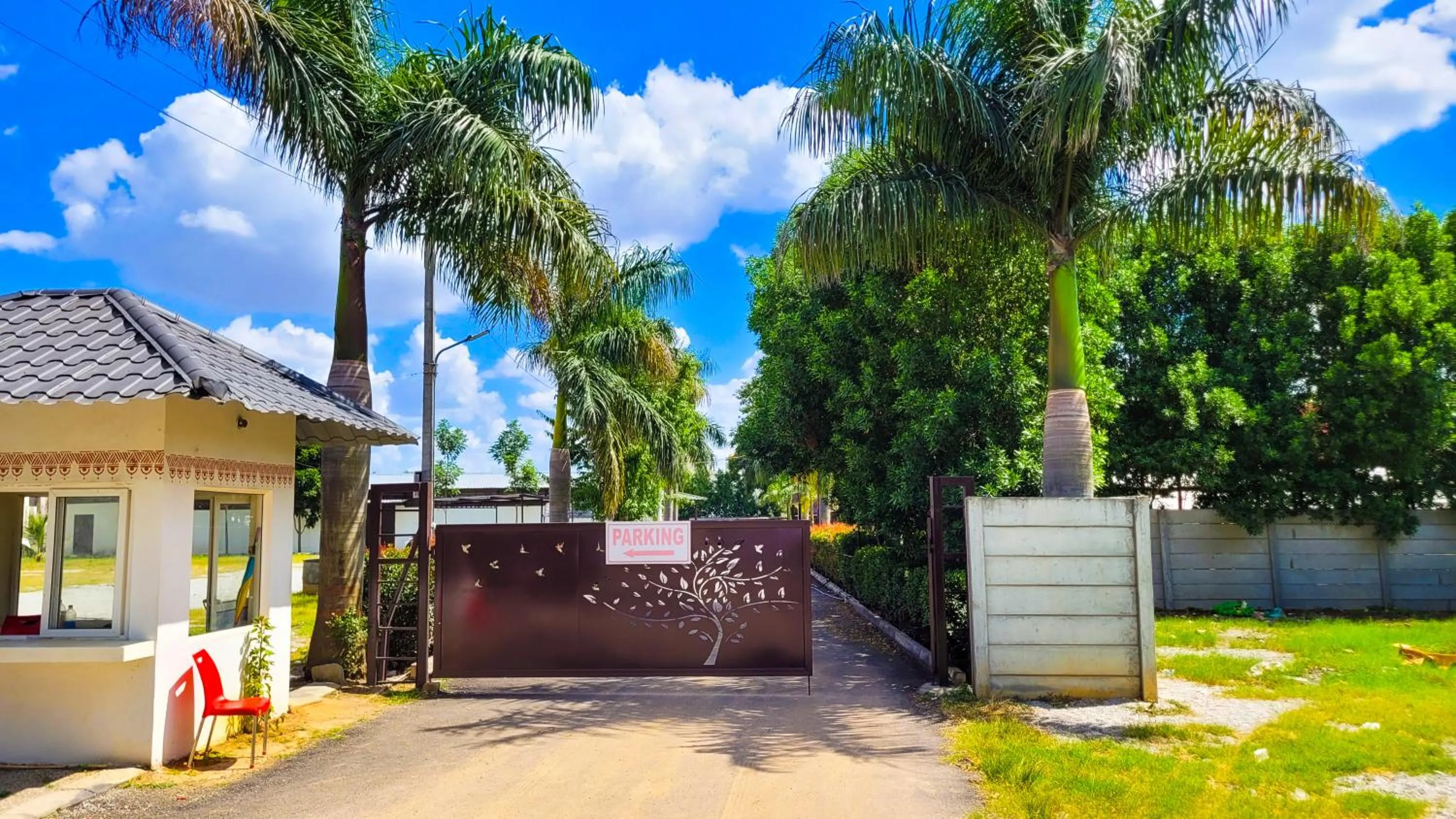 Facade/entrance in Vistar Resort & Hotels