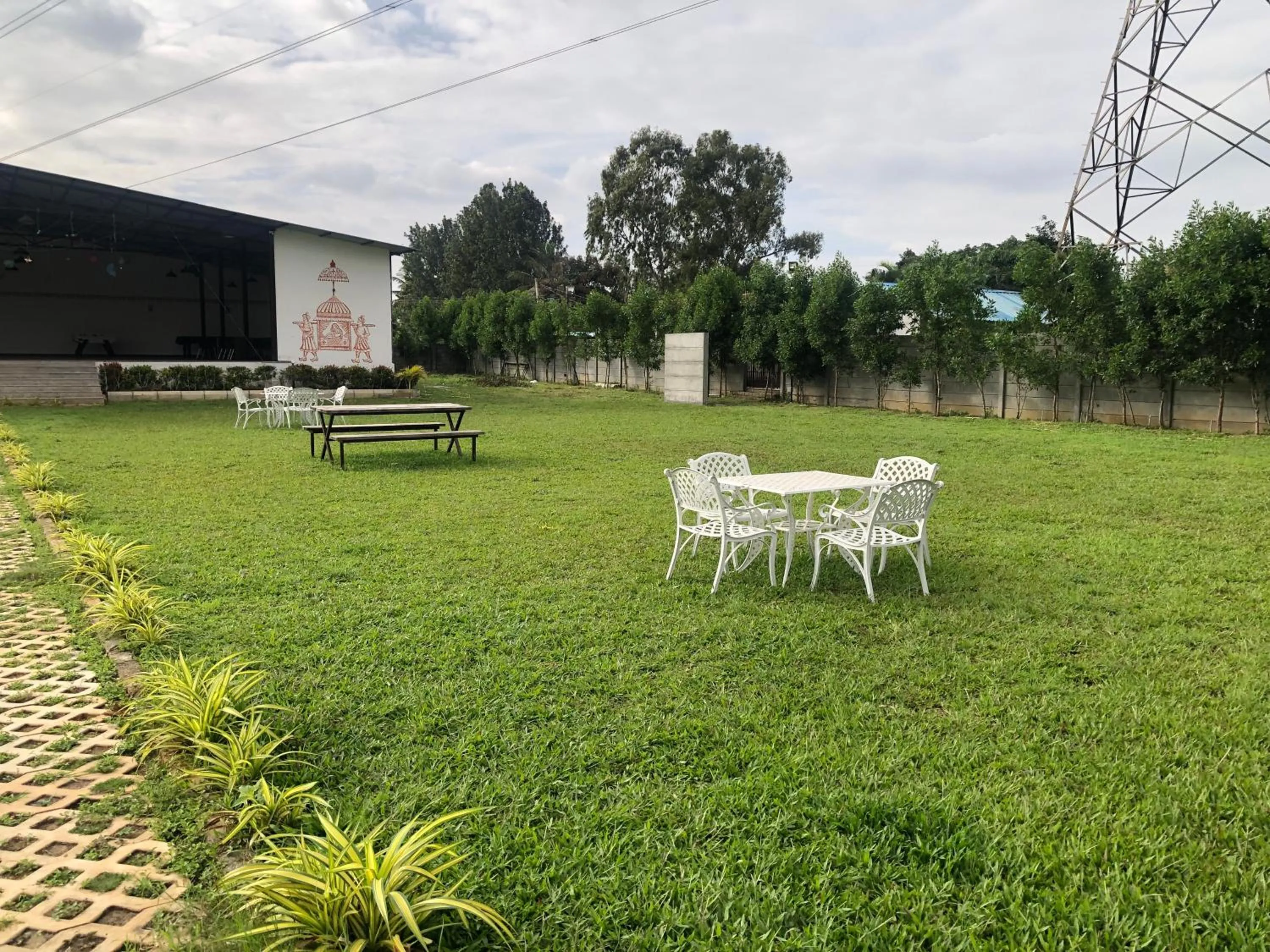 Seating area in Vistar Resort & Hotels