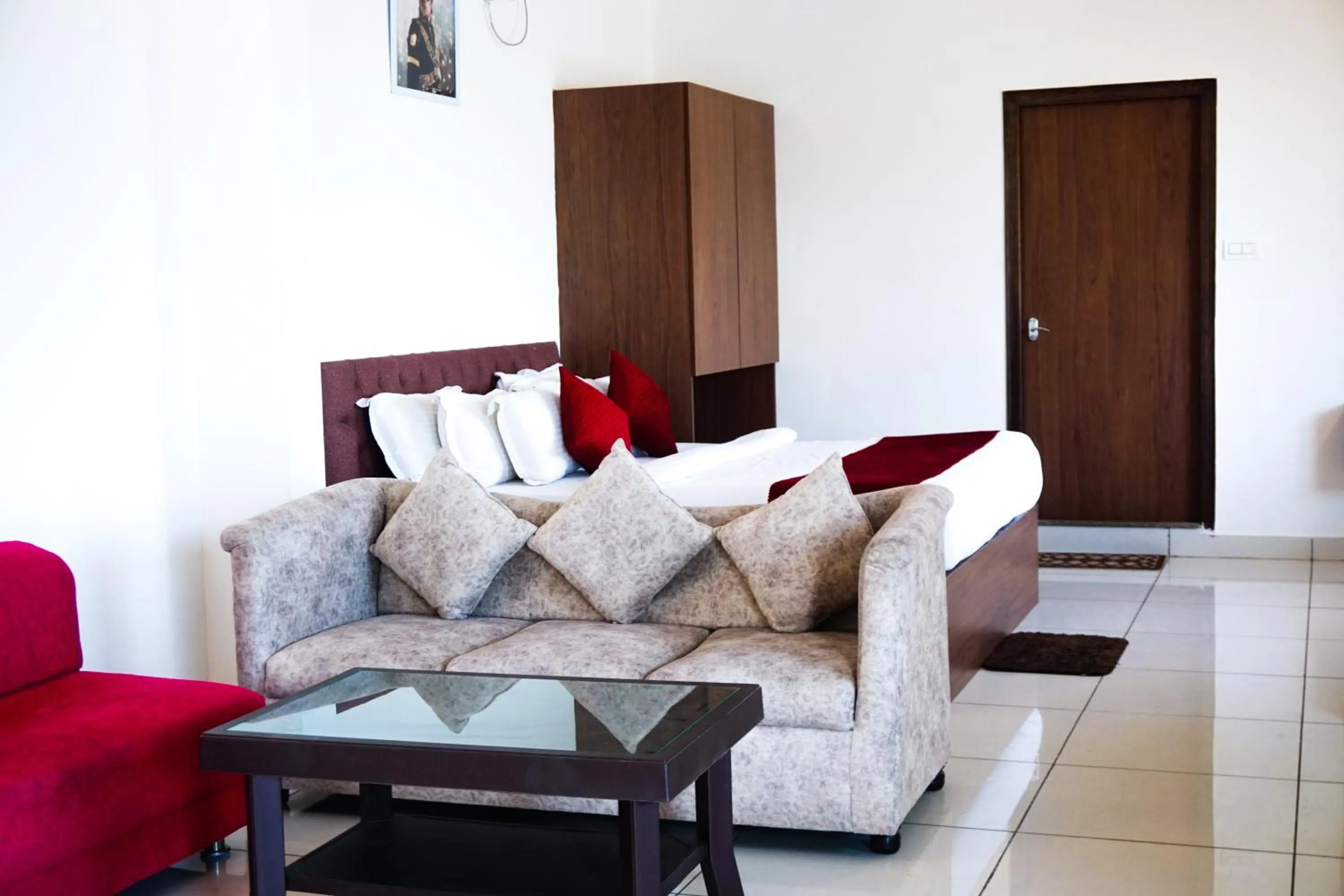 Seating area in Vistar Resort & Hotels