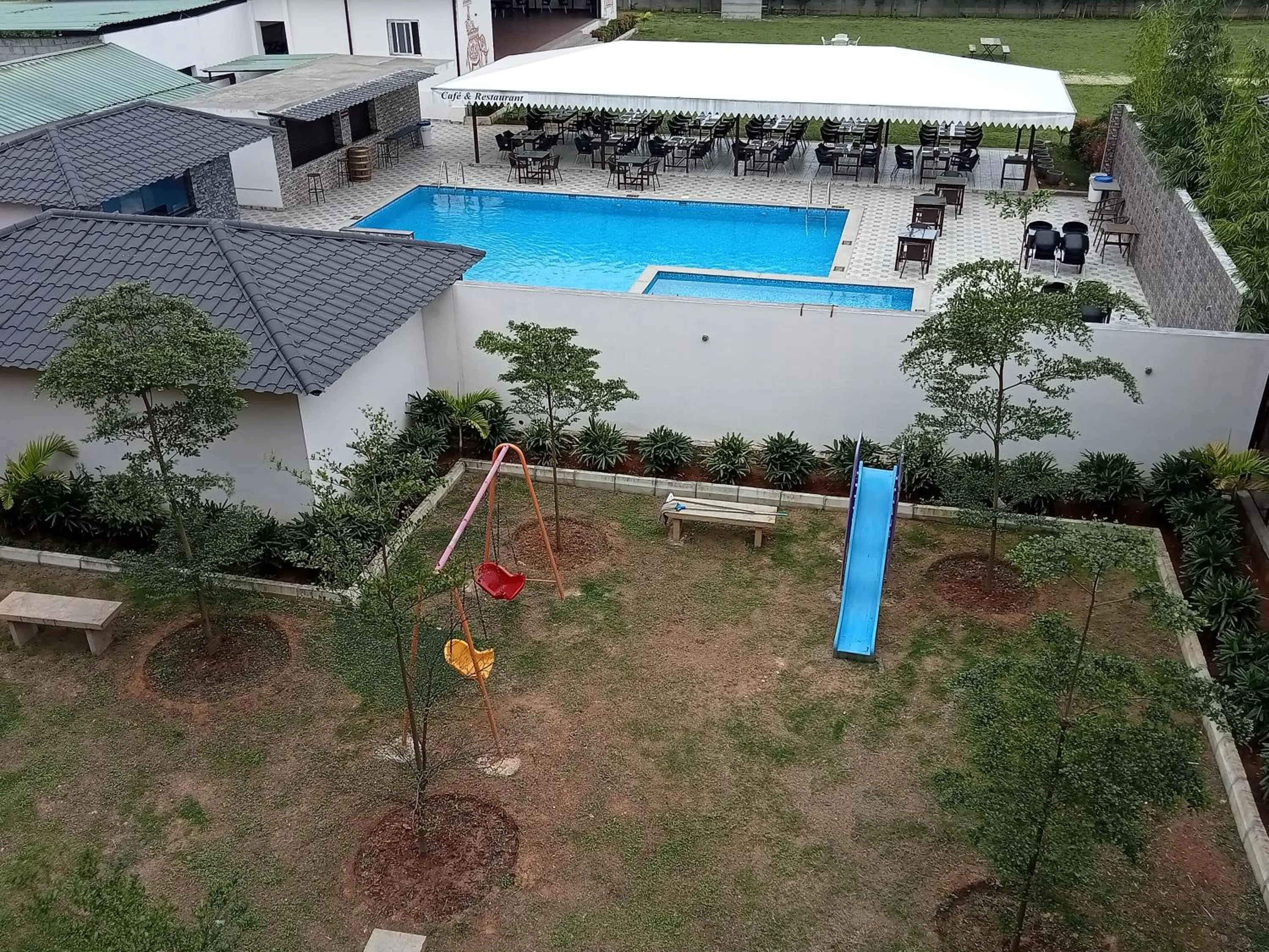 Garden in Vistar Resort & Hotels