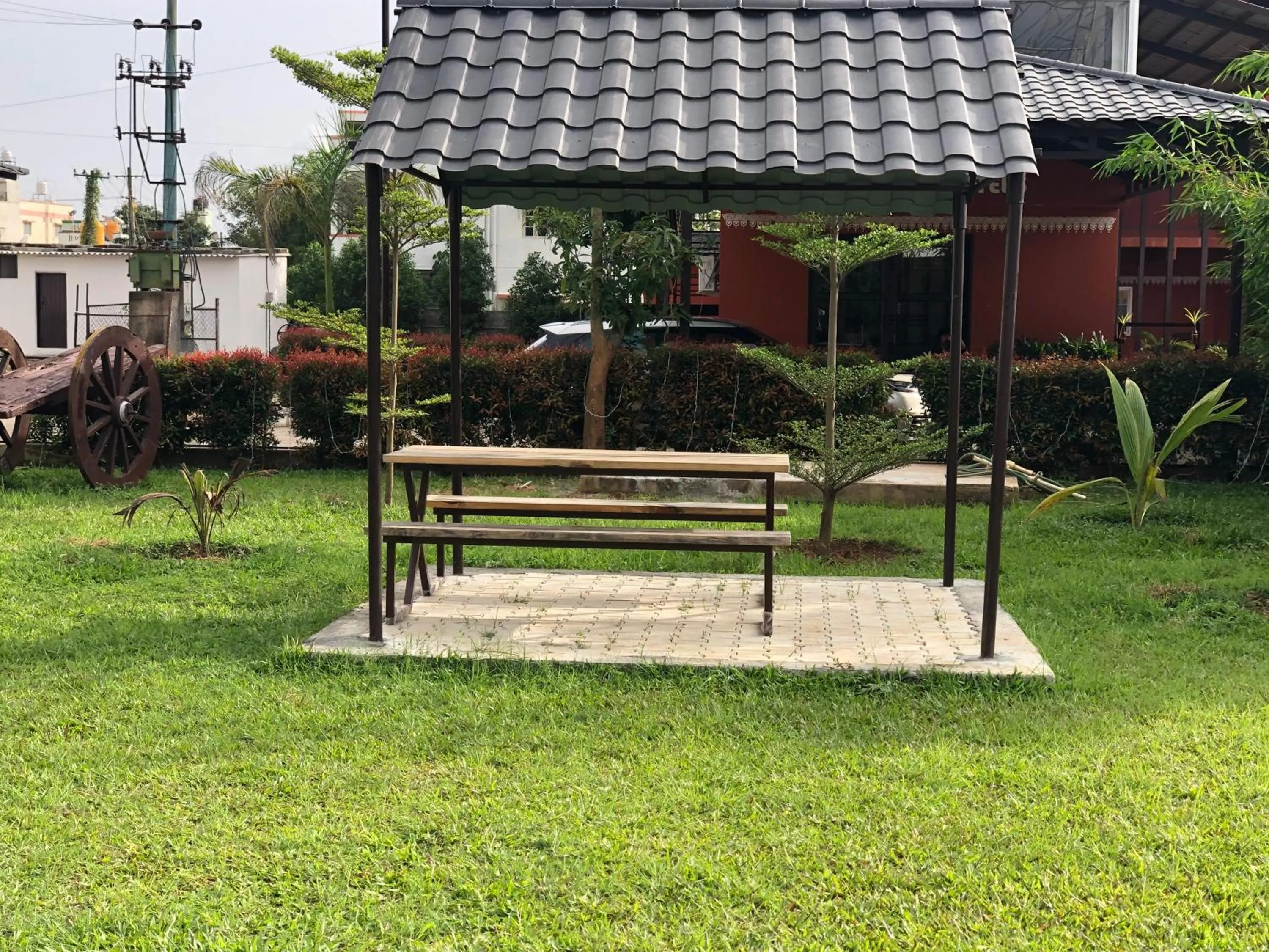 Seating area in Vistar Resort & Hotels