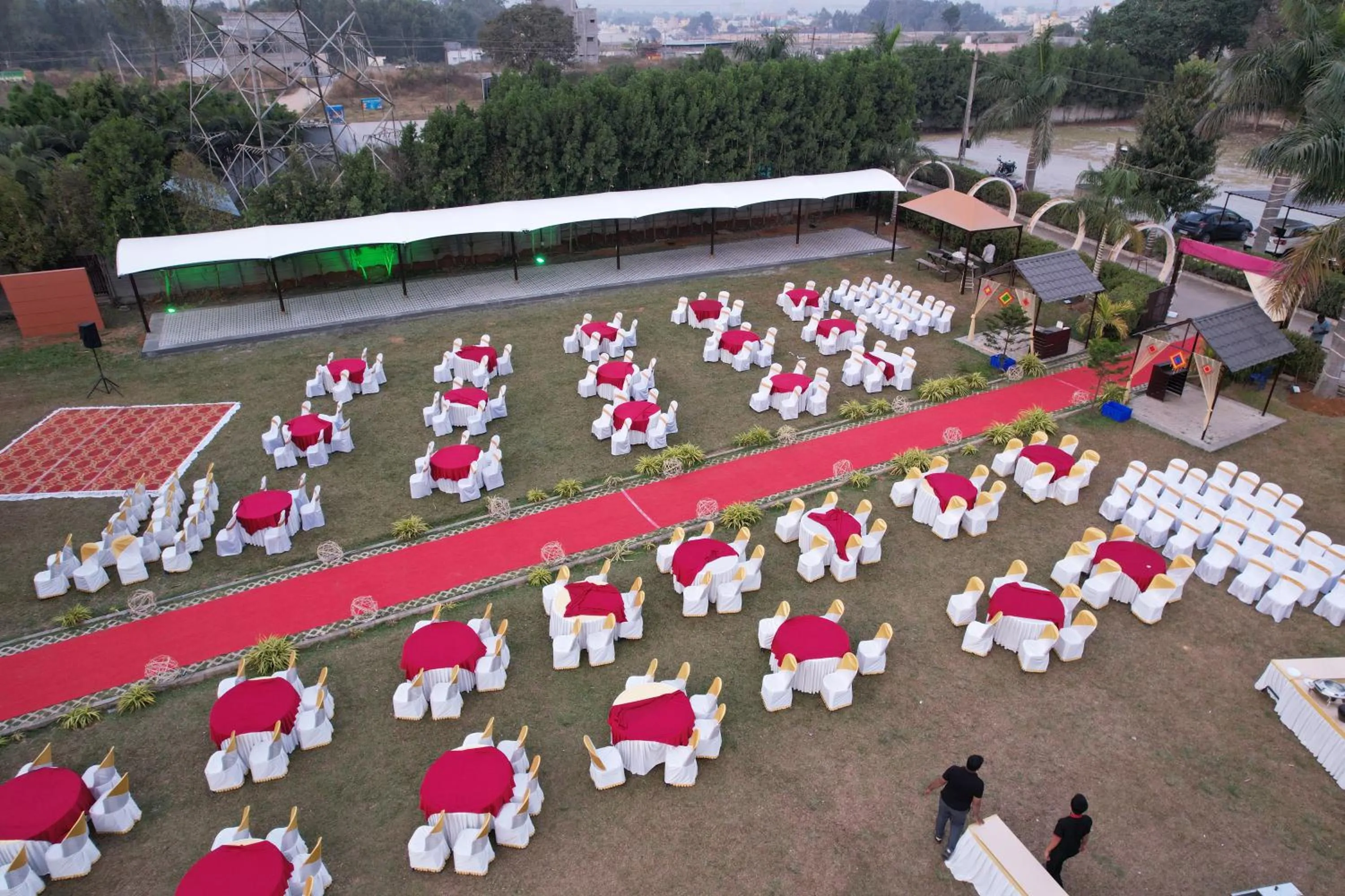 People in Vistar Resort & Hotels