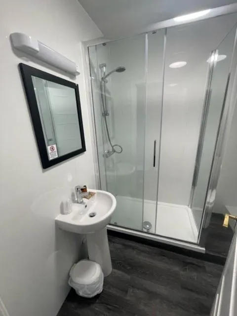 Shower in Isle of Skye Guest House