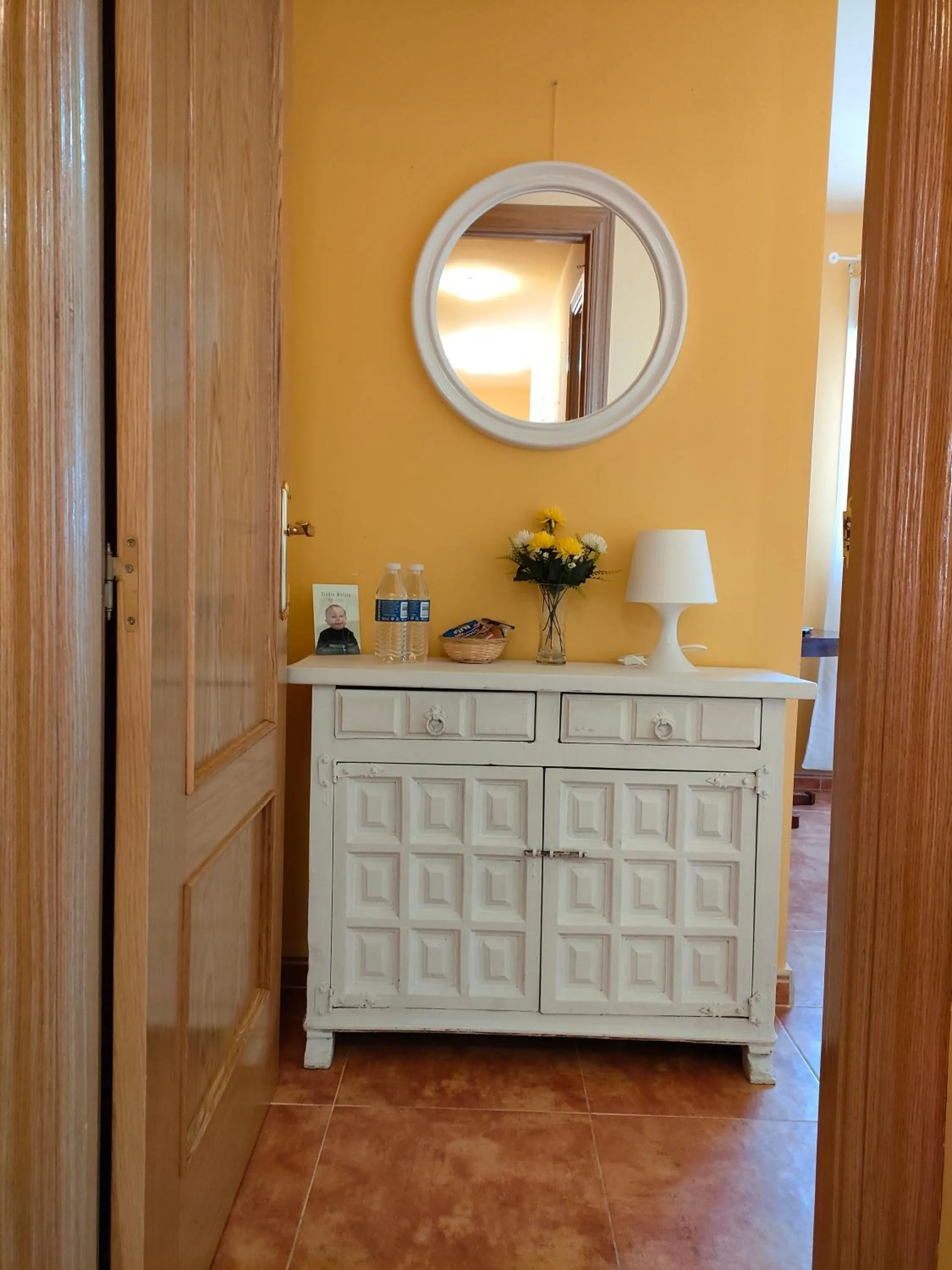 Lobby or reception, Bathroom in Hermosa Habitación amplia, fresca y tranquila.