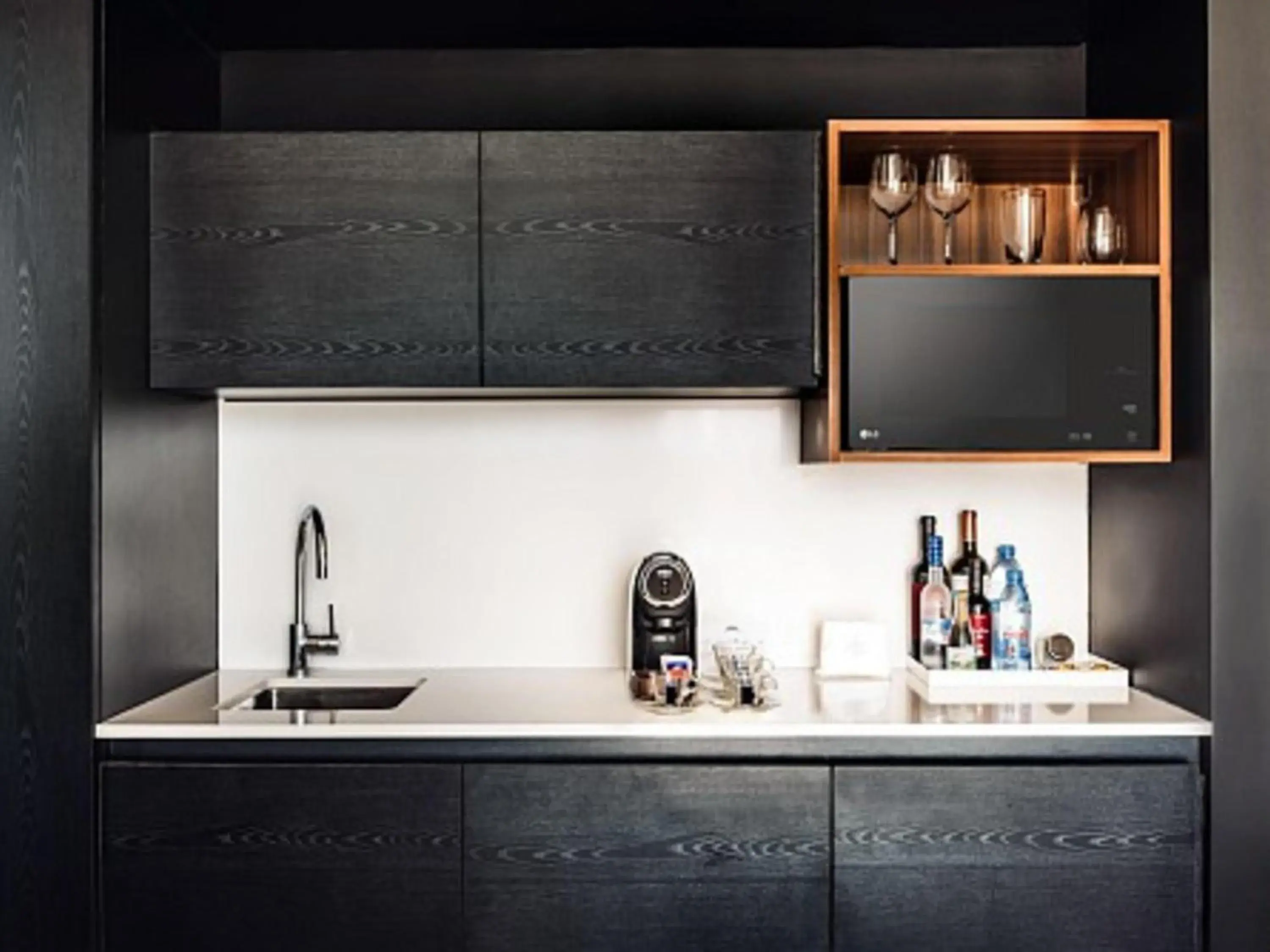 Superior Corner King Room in SLS Buenos Aires Puerto Madero Superior Corner King Room in SLS Buenos Aires Puerto Madero