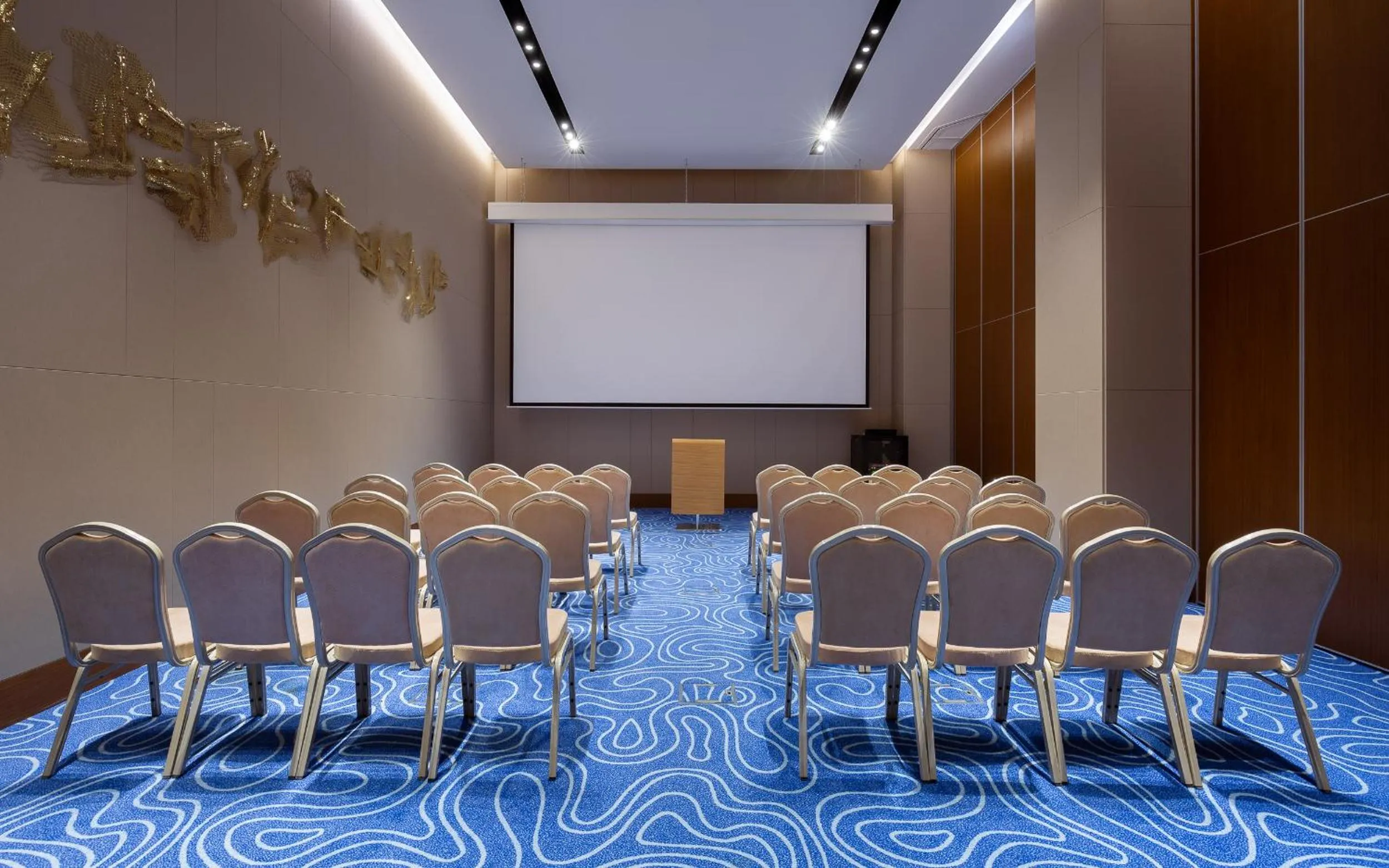 Meeting/conference room in Swissôtel Wellness Resort Alatau Almaty
