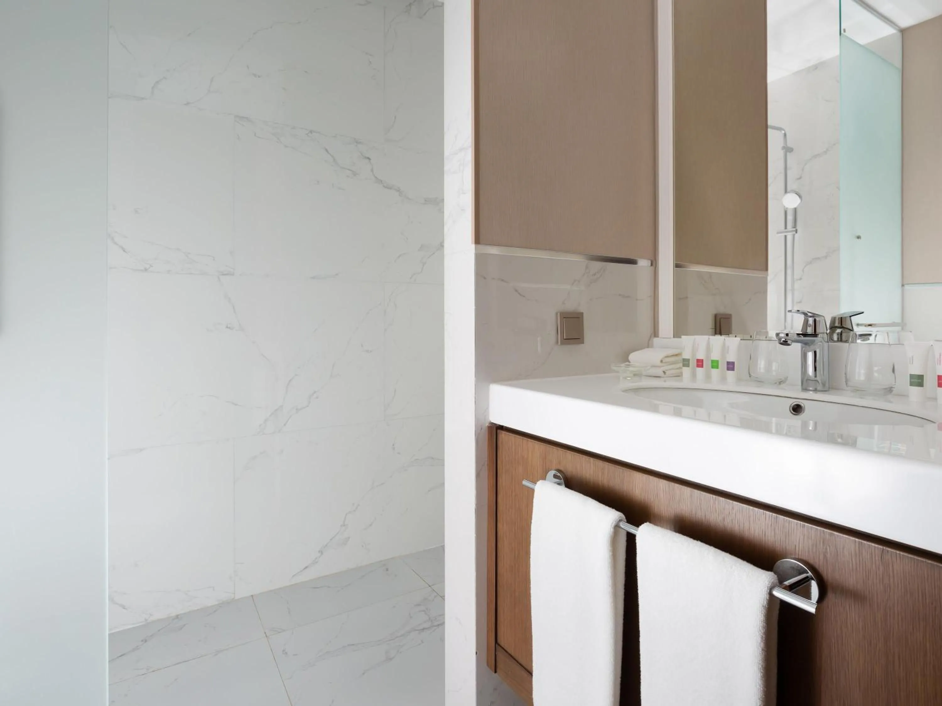 Bedroom in Swissôtel Wellness Resort Alatau Almaty