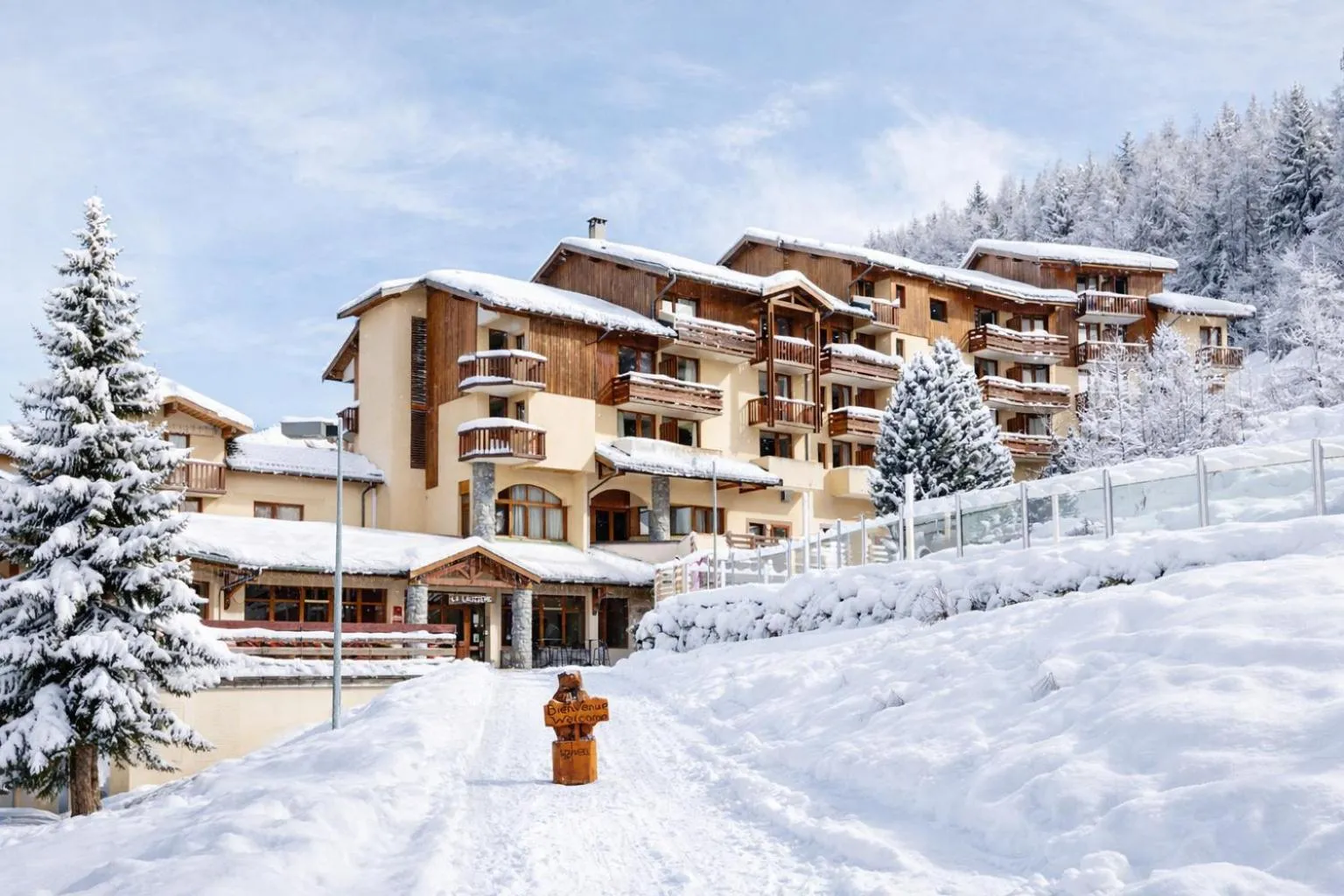Property building in SOWELL Family La Lauzière