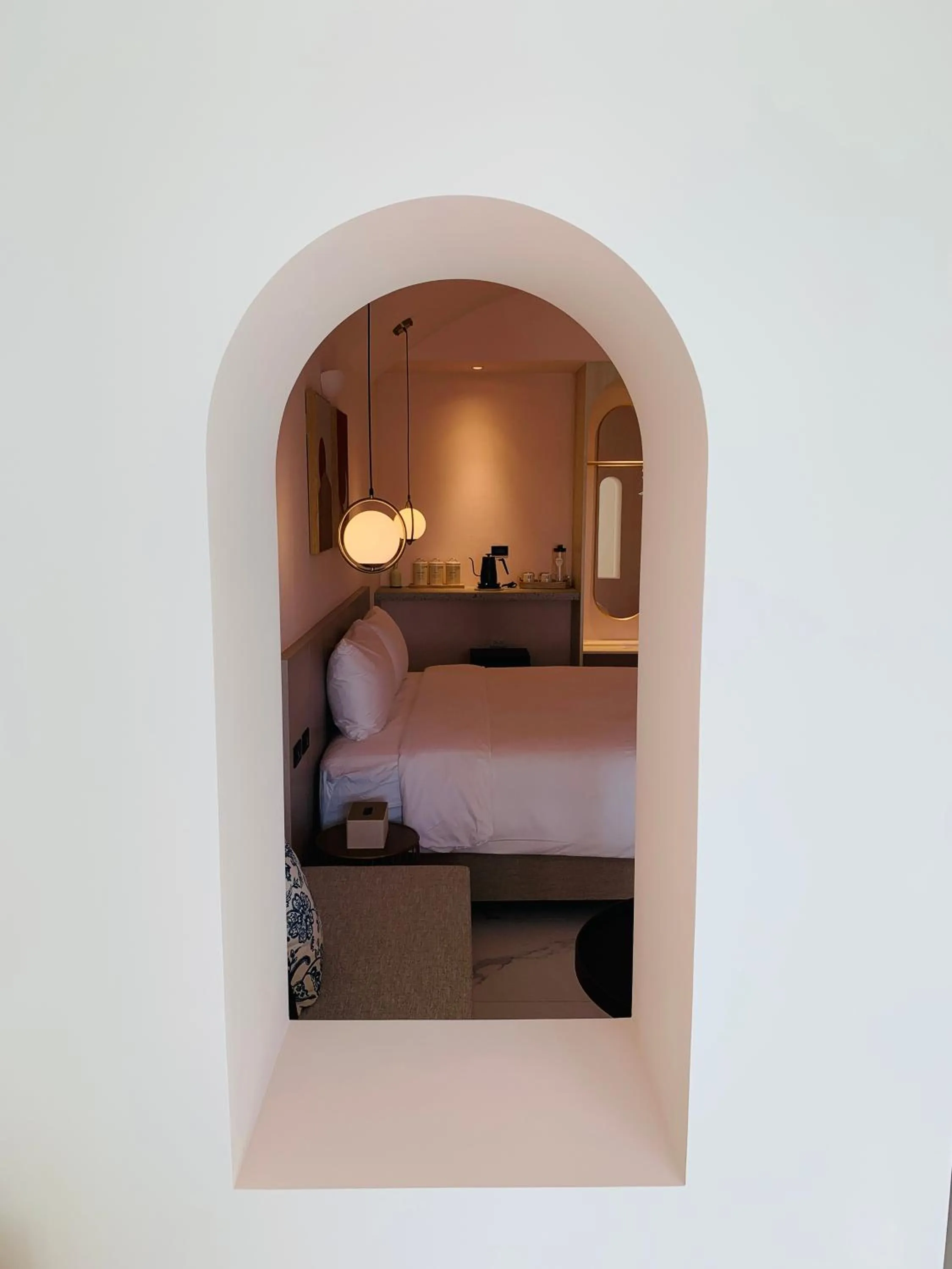 Bed in Little Greece