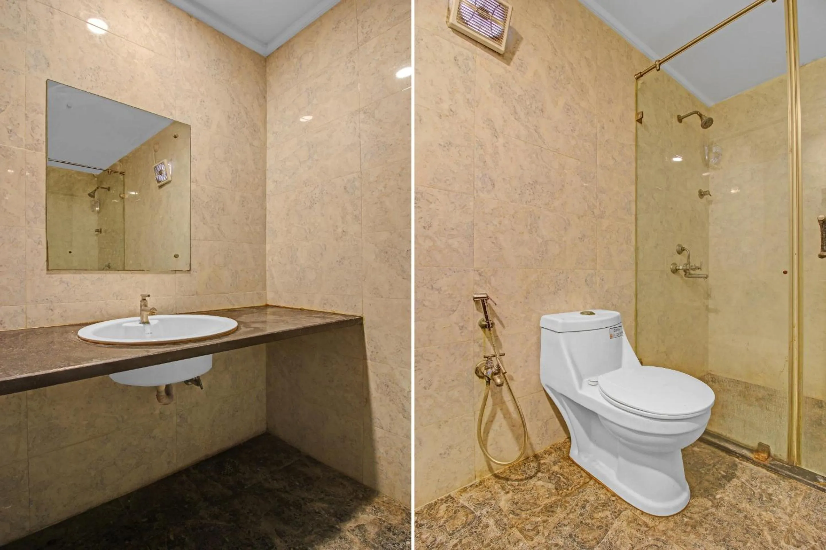 Bathroom in Hotel O Rahul International Hyderabad