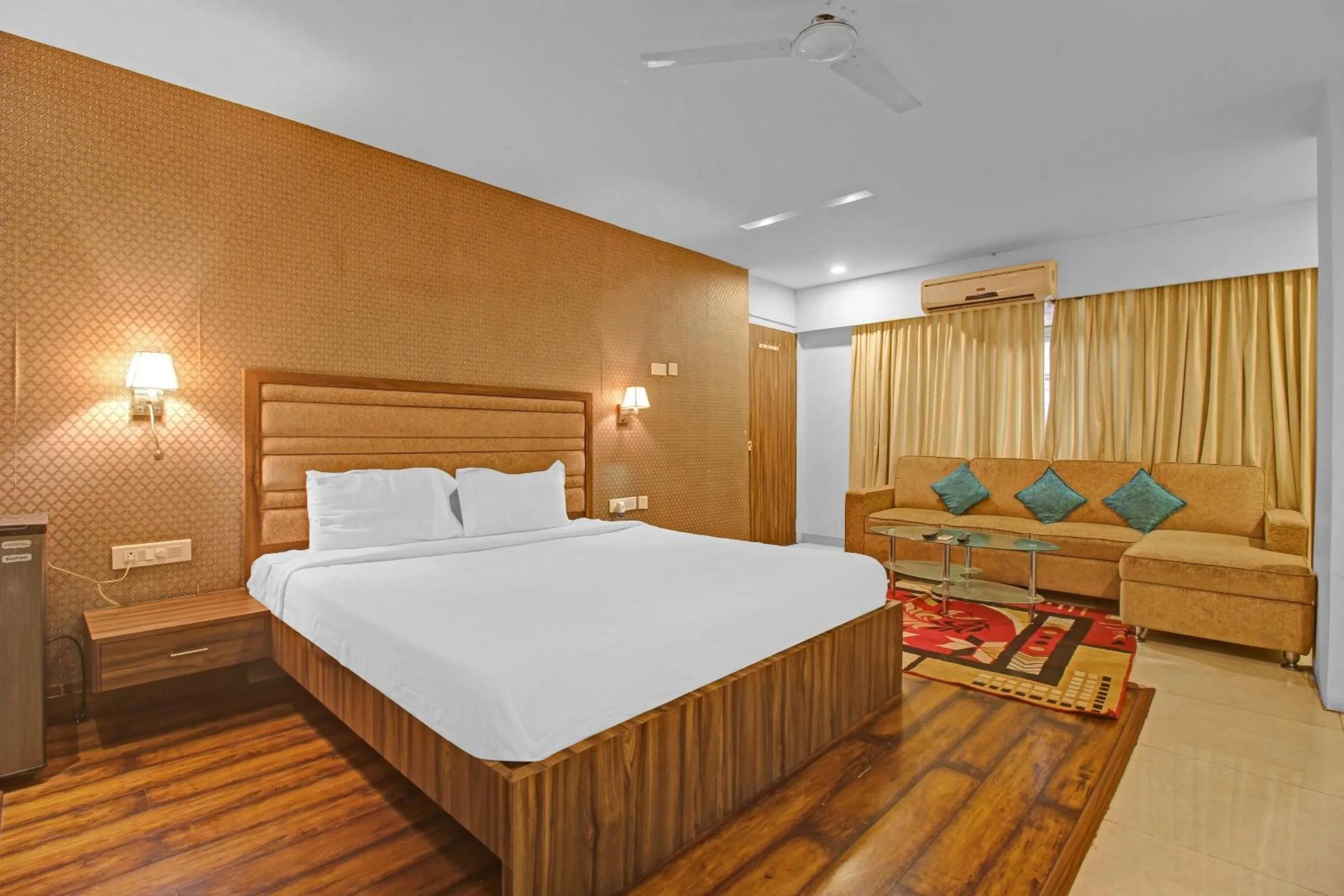 Bedroom, Bed in Hotel O Rahul International Hyderabad