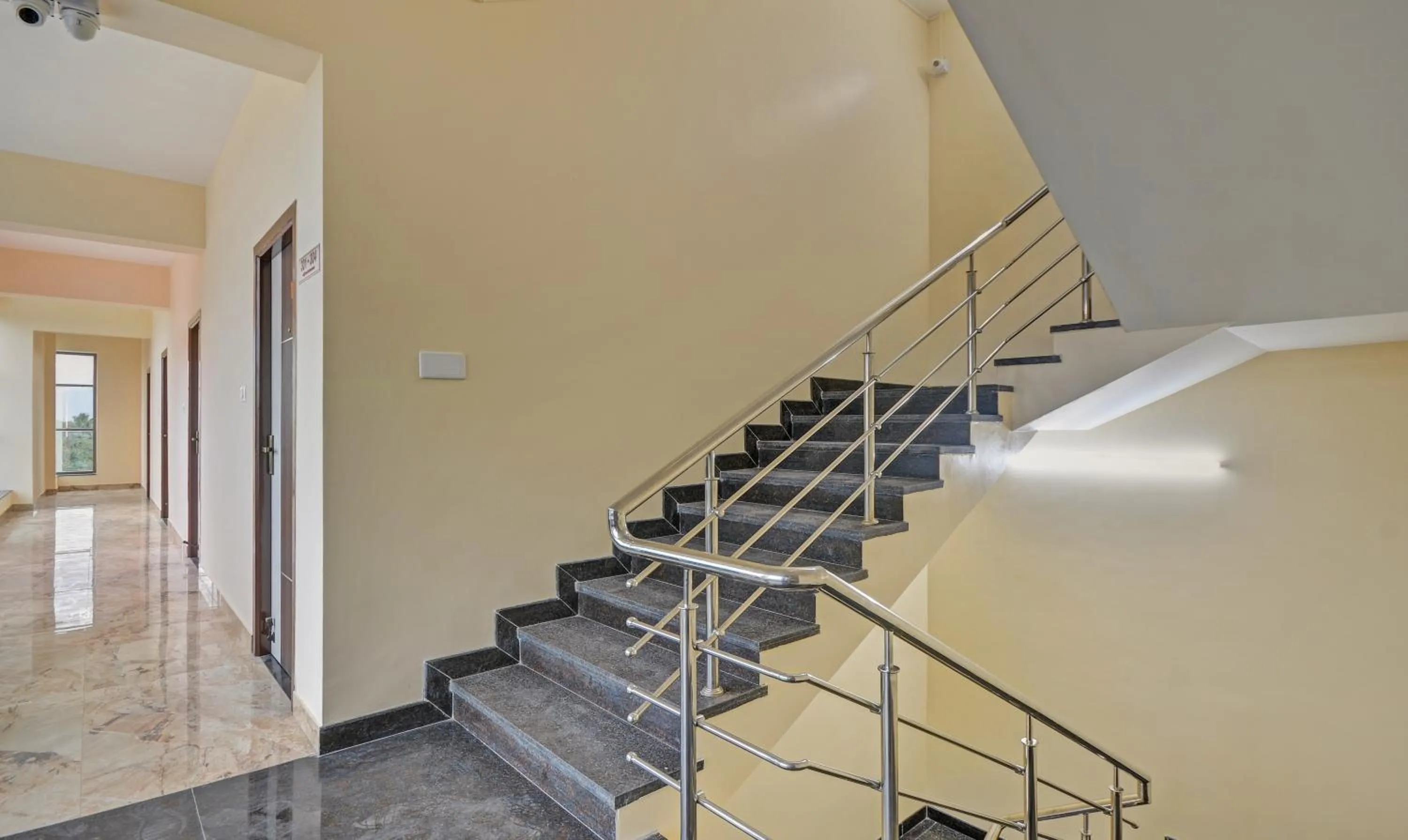 Lobby or reception in Treebo Everest Residency Tidel Park, 15 Mins From Coimbatore International Airport