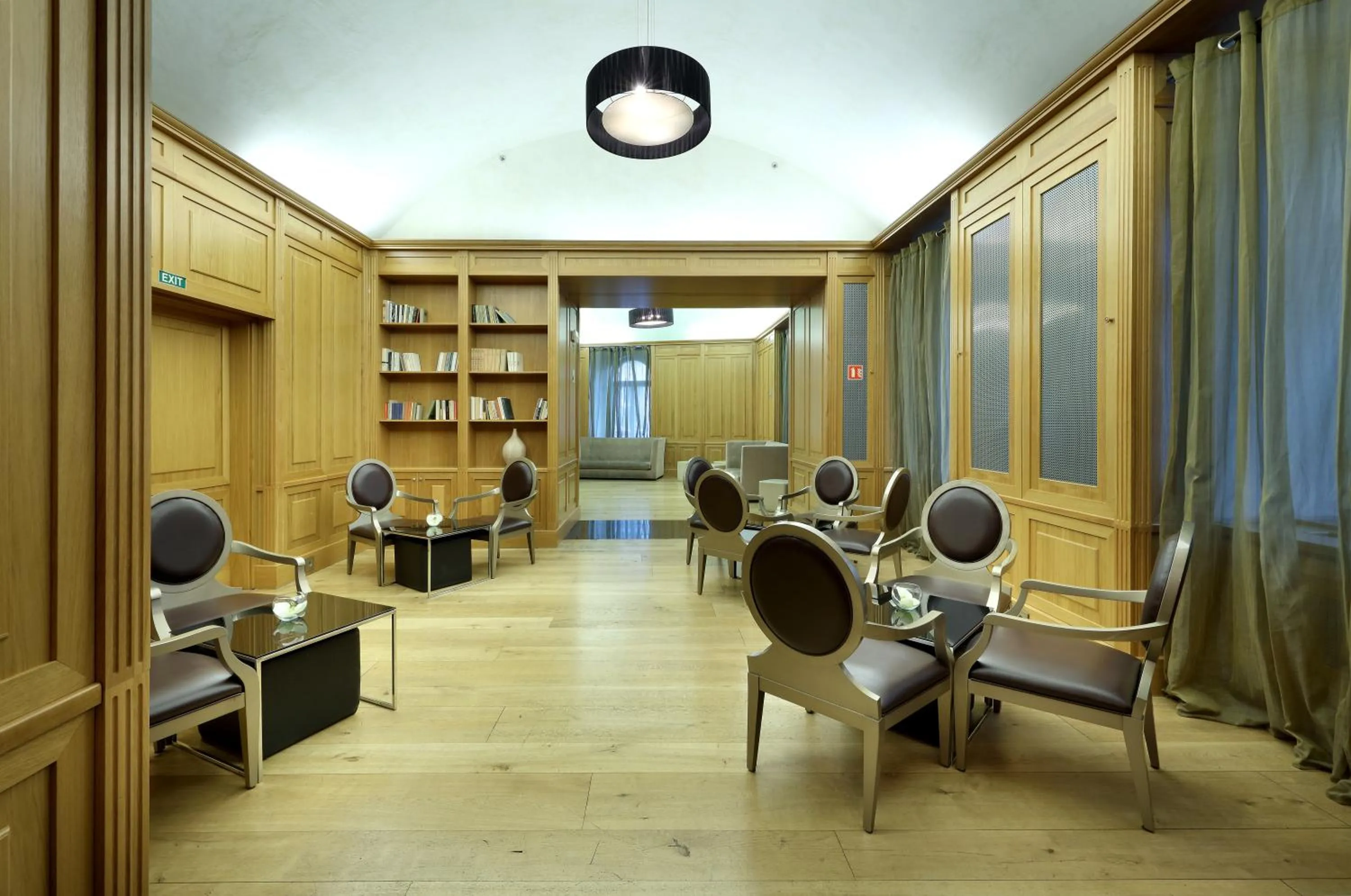 Lounge or bar in Eurostars Thalia