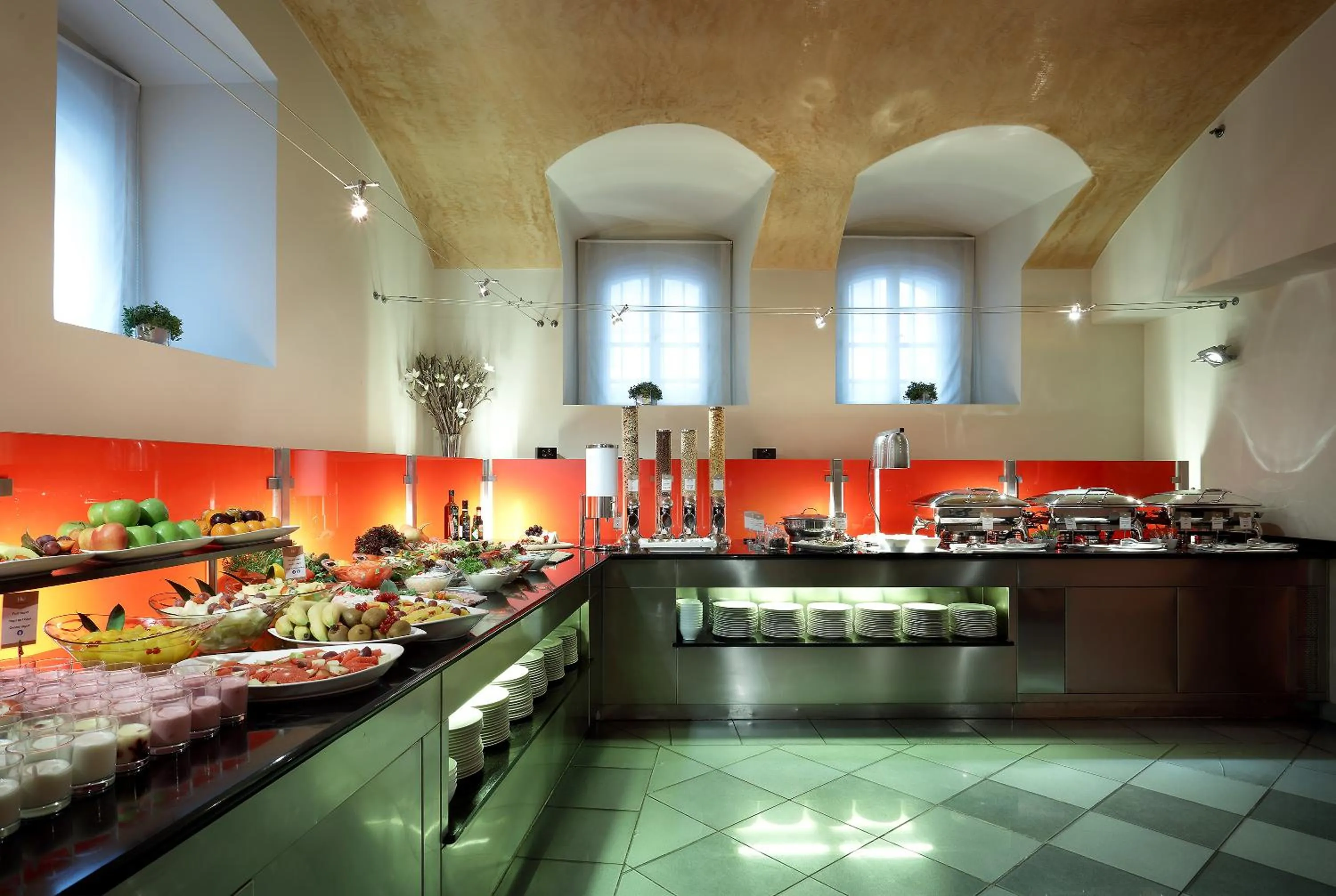 Lounge or bar in Eurostars Thalia