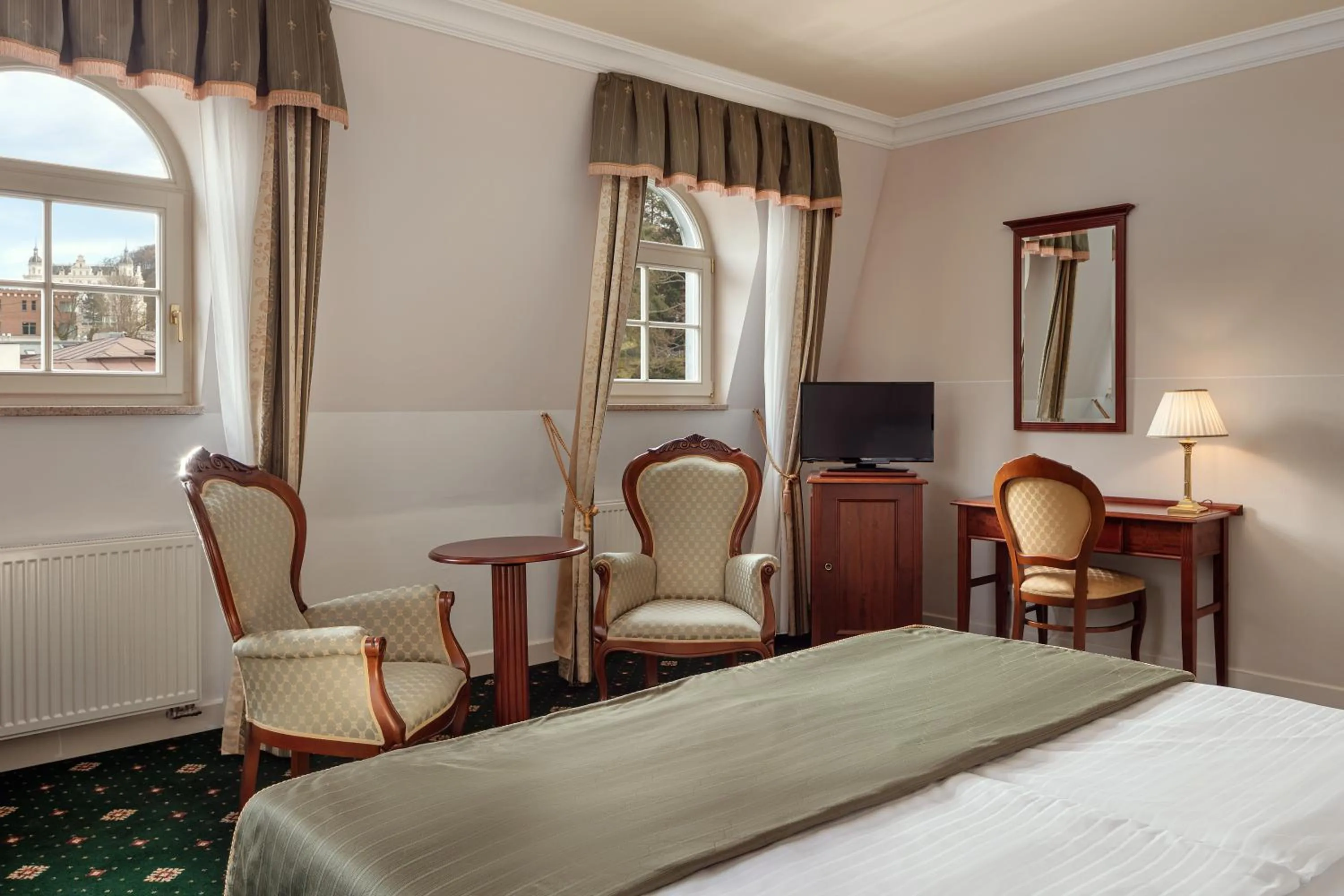 Bedroom, Bed in Humboldt Park Hotel & Spa