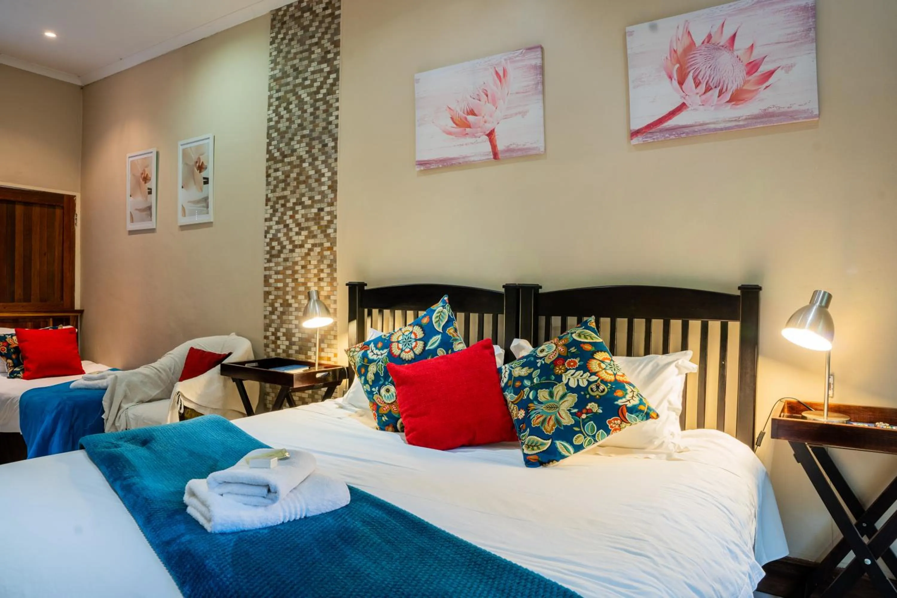 Bed in Riverbank Lodge