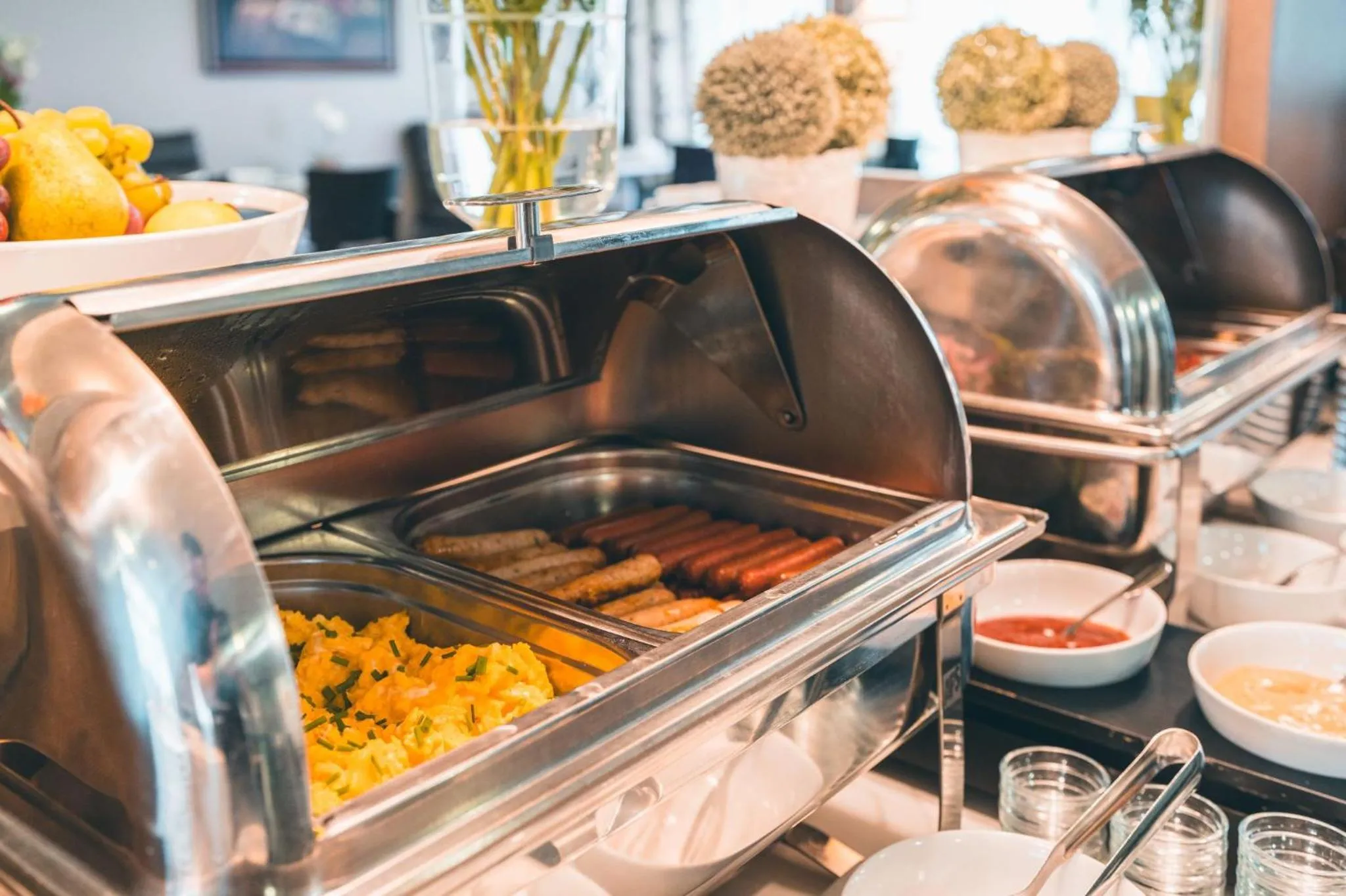 Buffet breakfast in Elysee Hotel