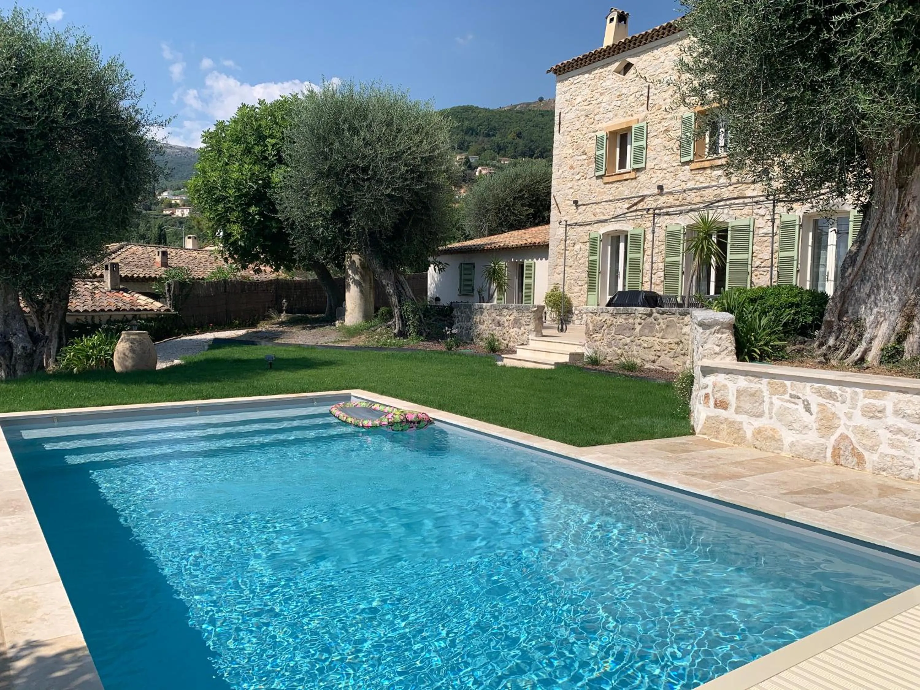 le mas des roses 1884