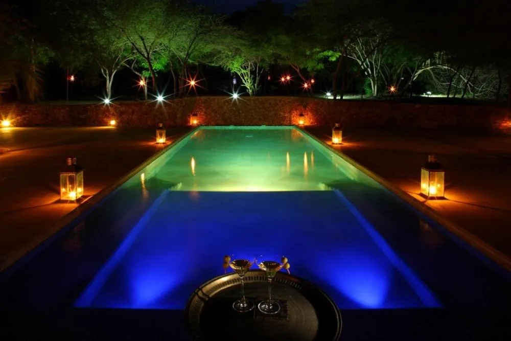 Night in The Red Pepper House