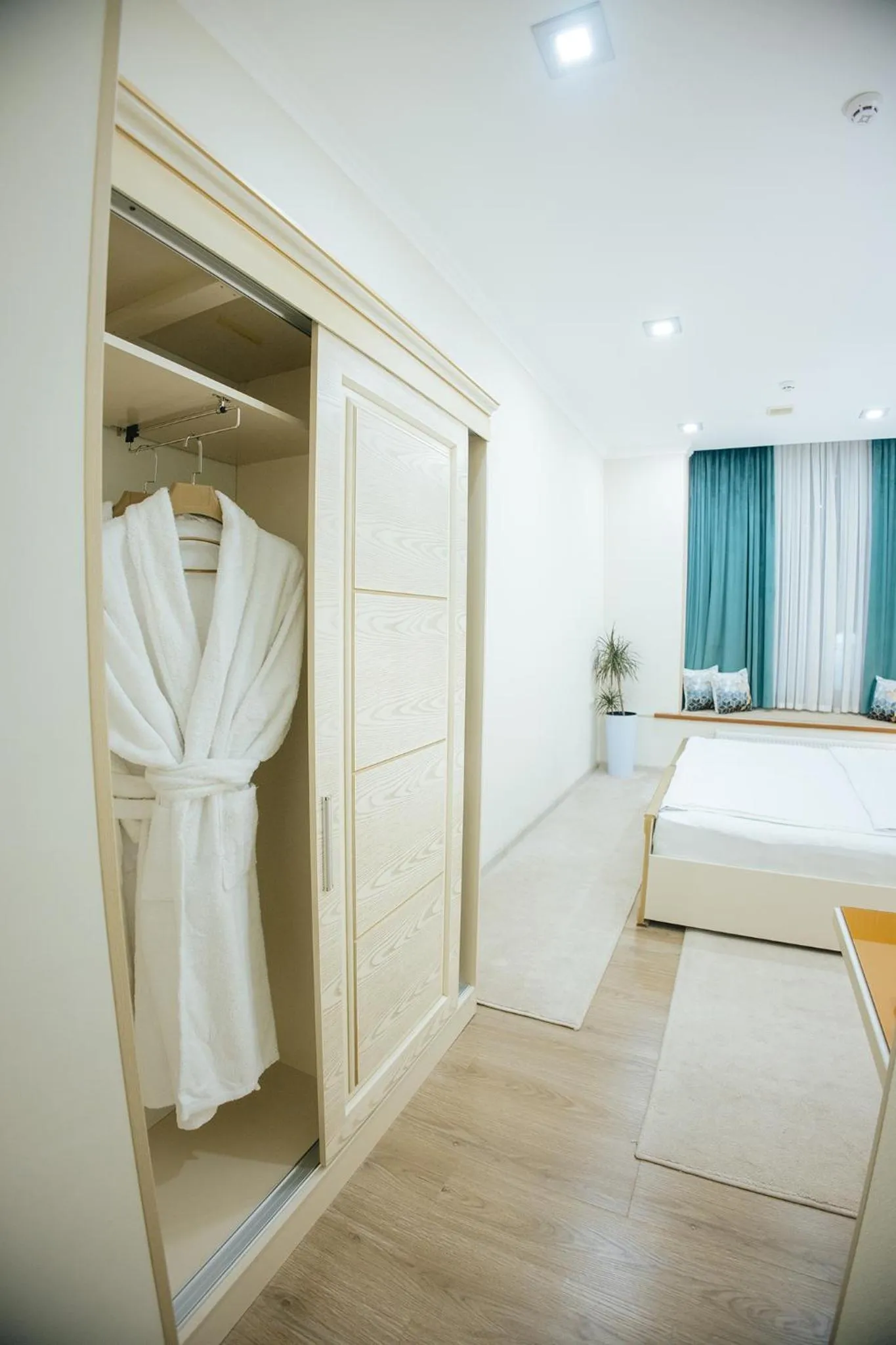 Bed in Like INN Hotel