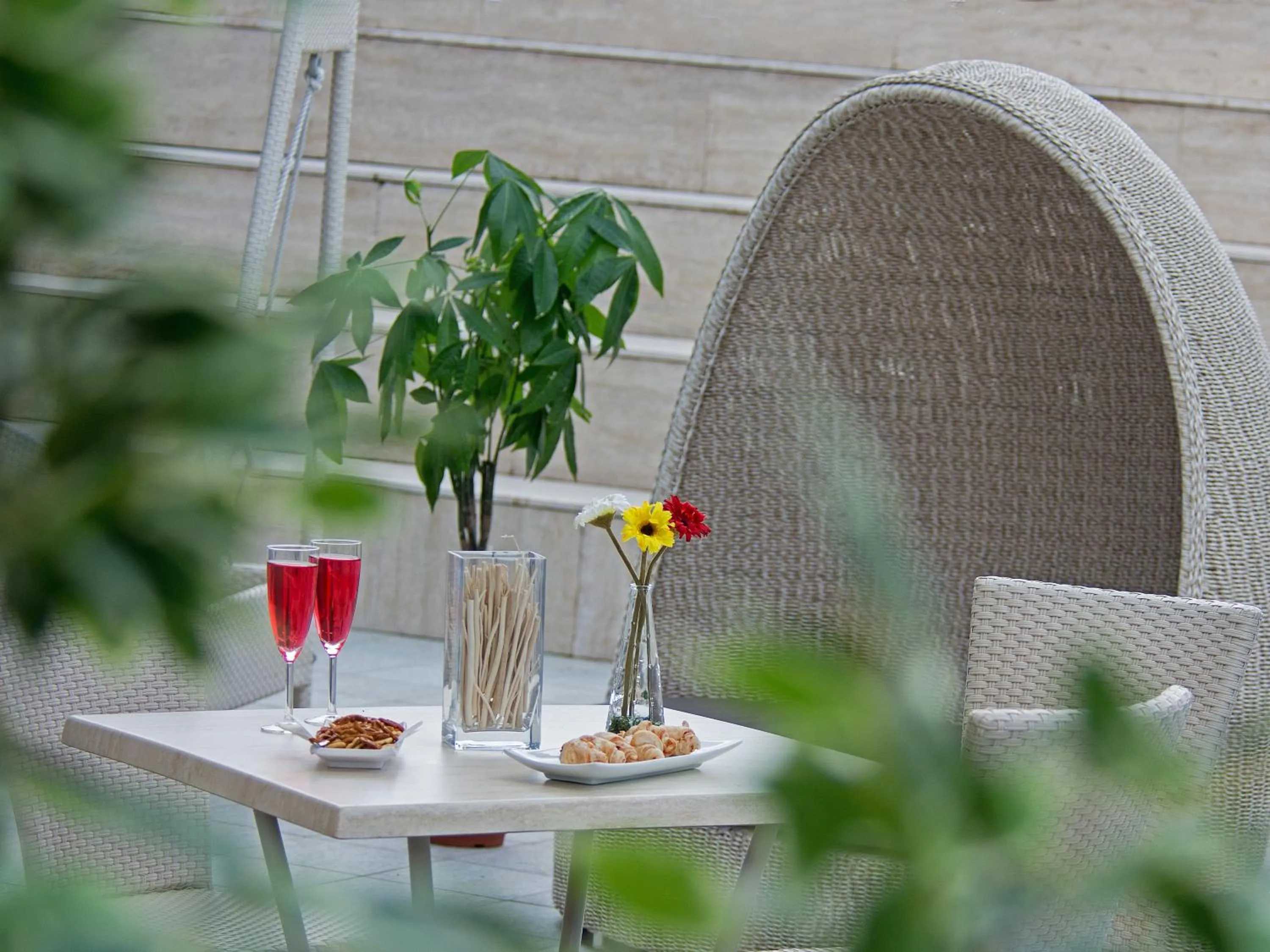 Patio in Eracle Hotel