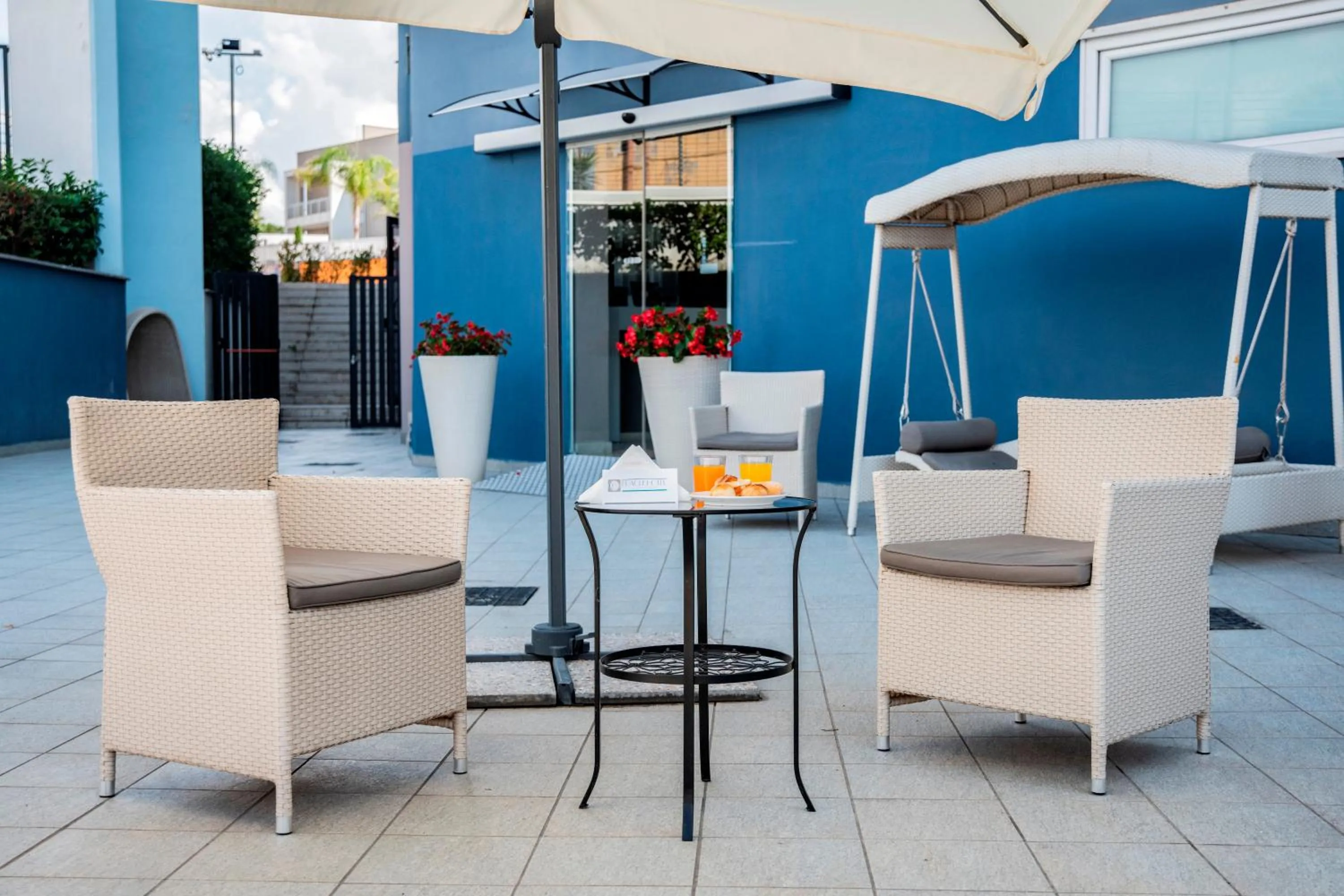 Patio in Eracle Hotel