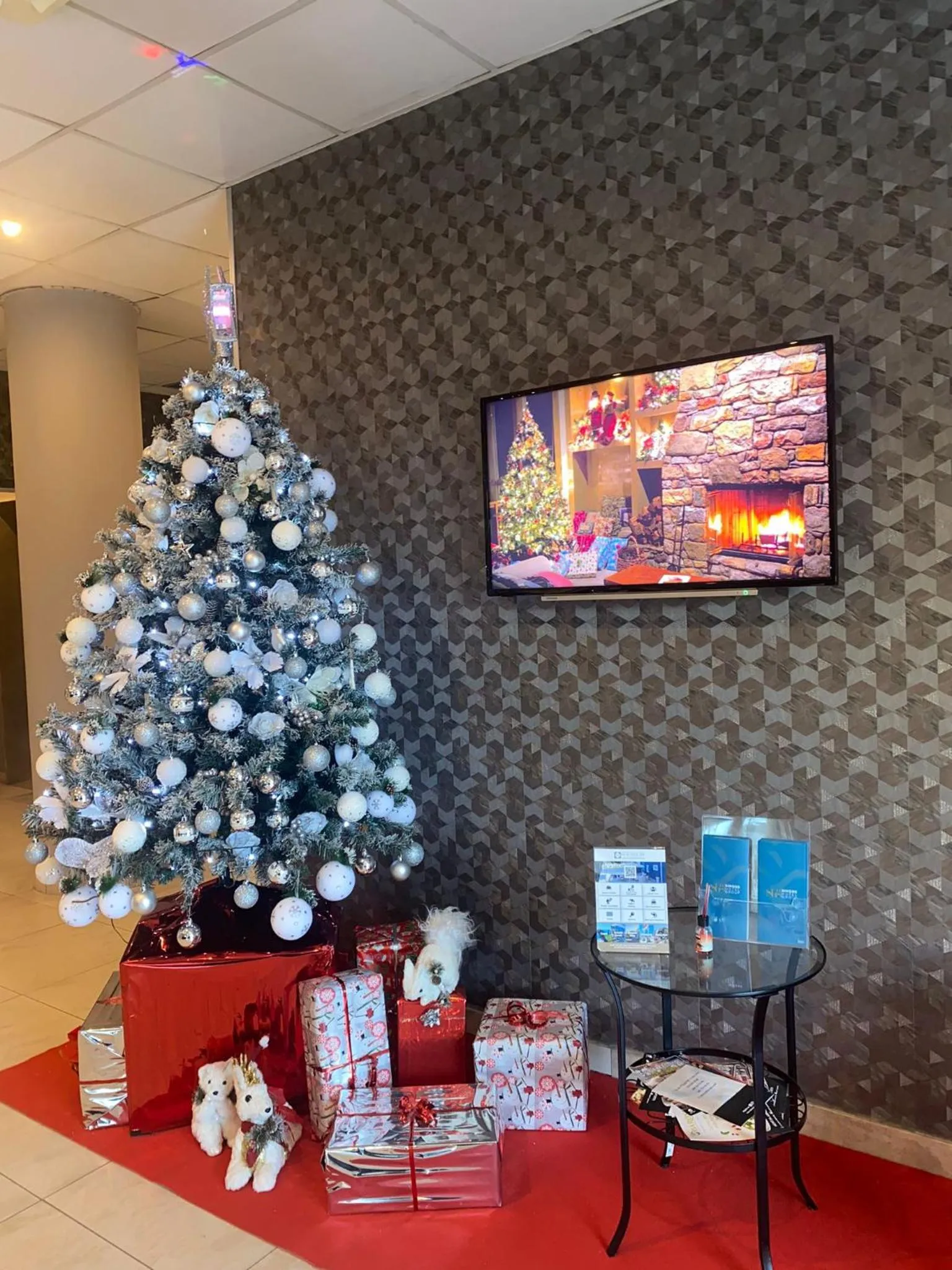 Lobby or reception in Eracle Hotel