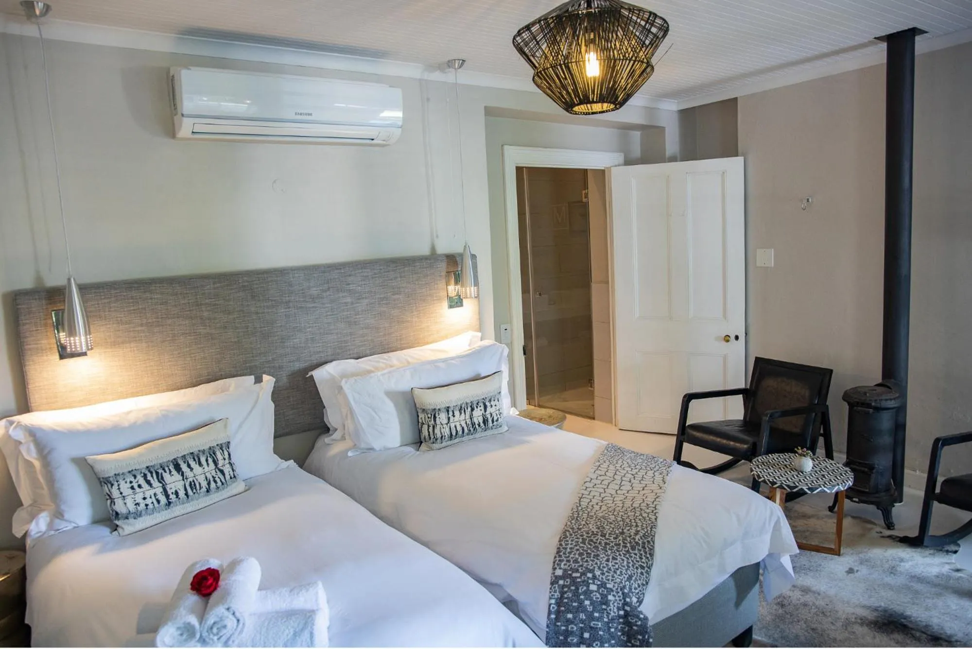 Bed in Macaron Boutique Guest House