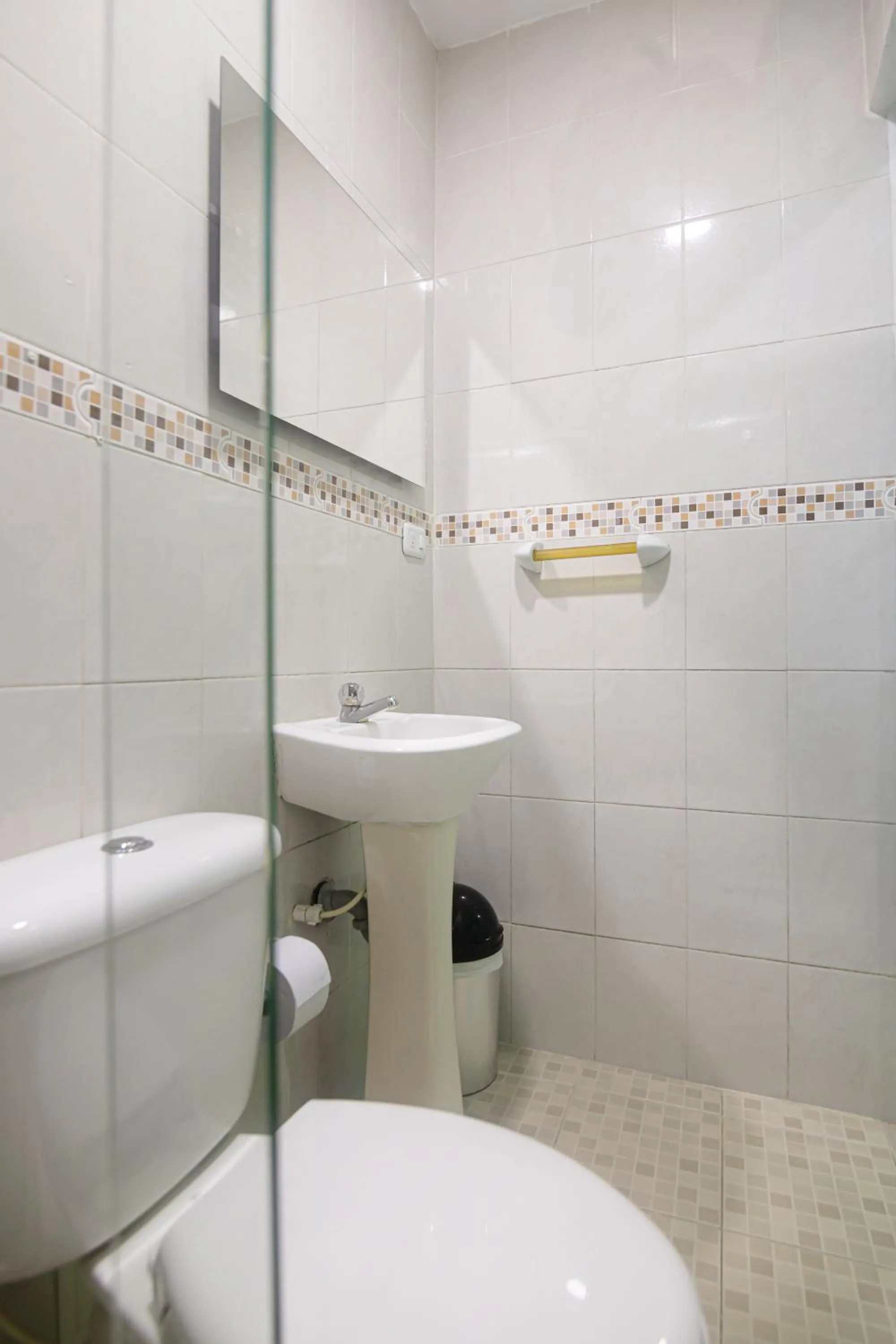 Shower in San Felicin Hostel
