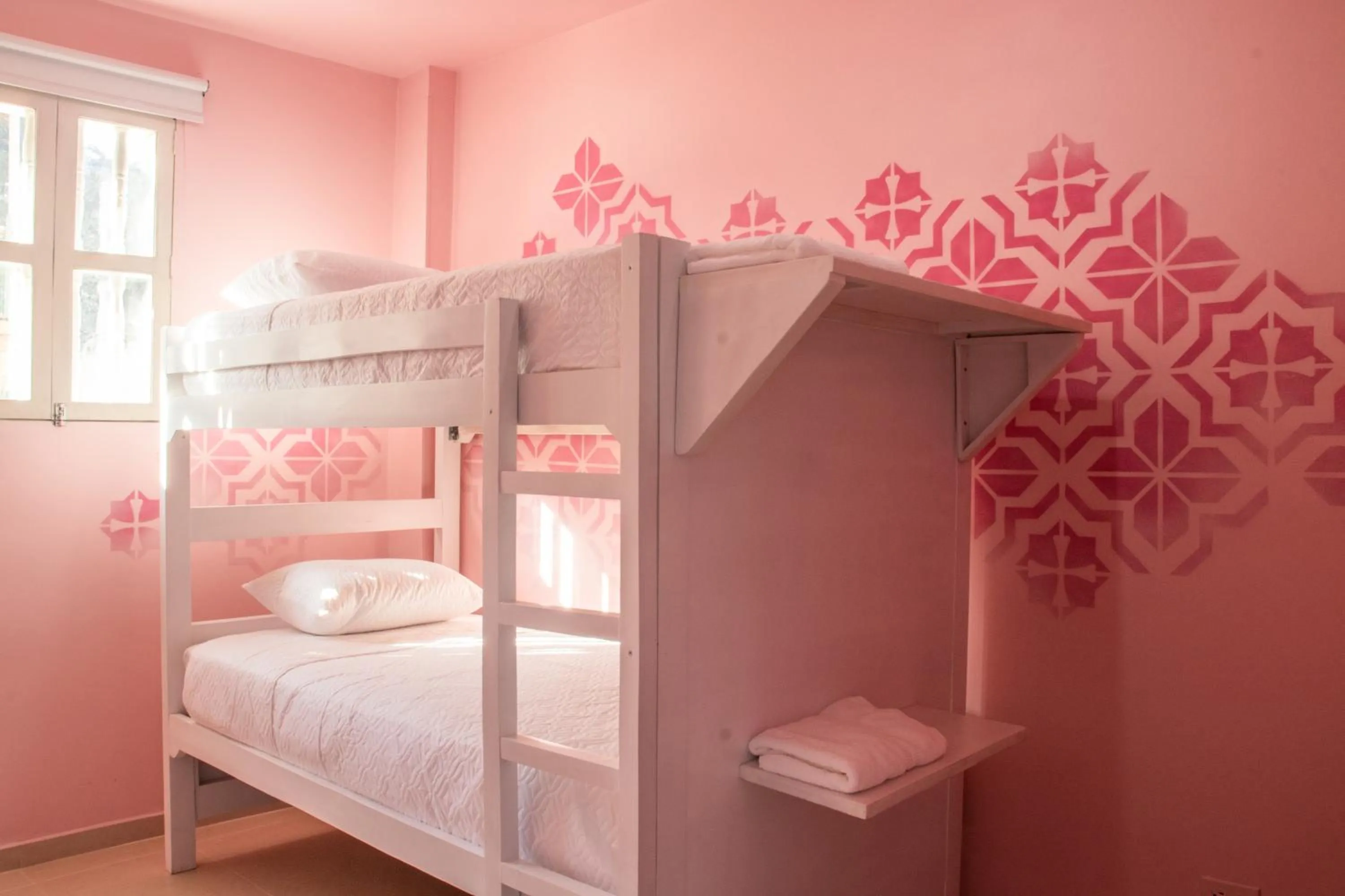 bunk bed, Bed in San Felicin Hostel