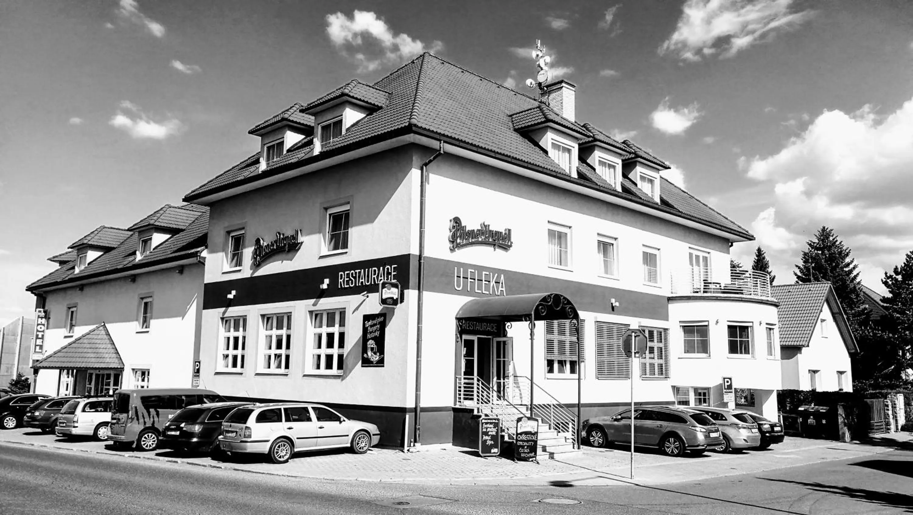 Property building in Hotel Tulipan Pruhonice