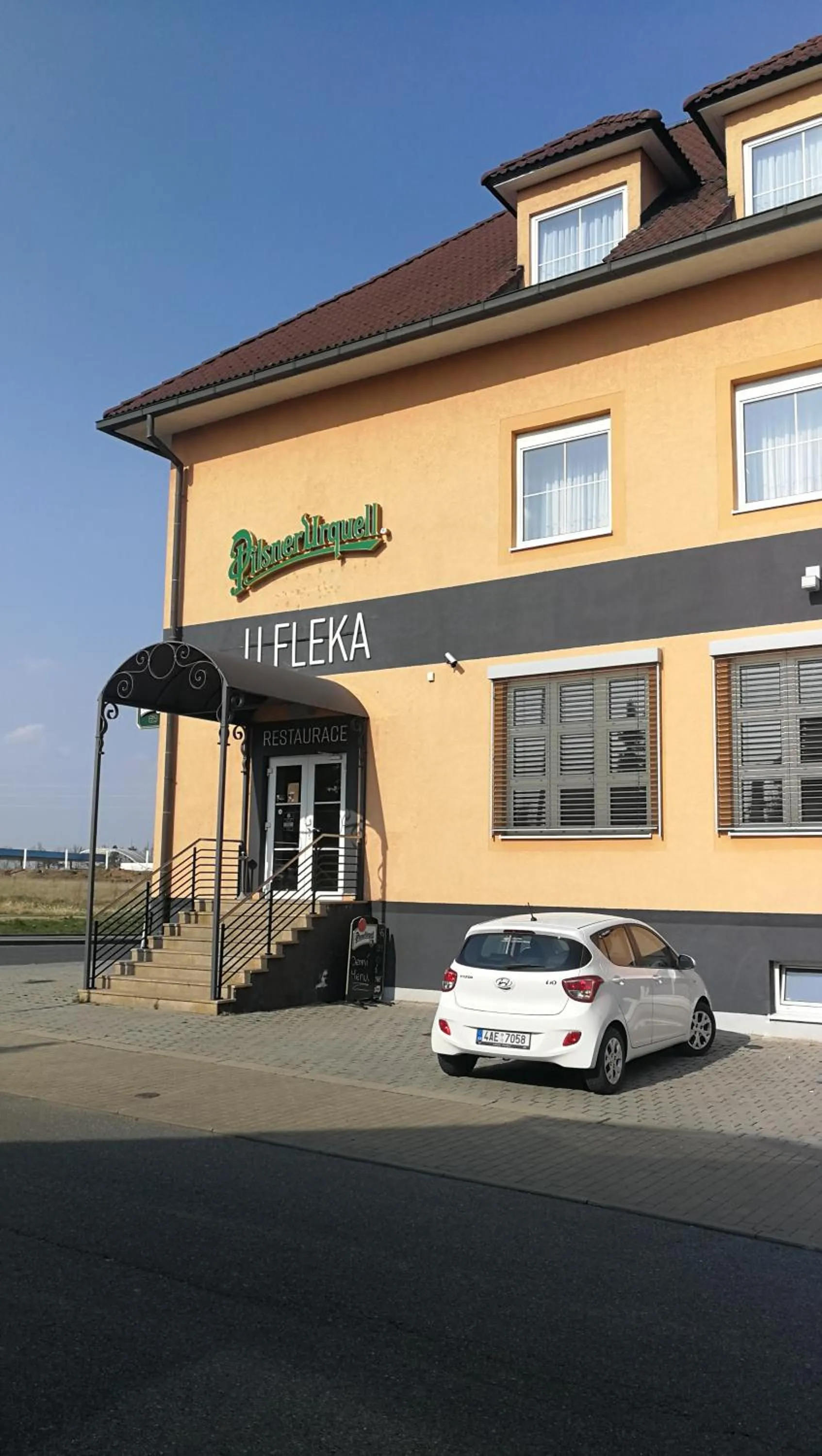 Property building in Hotel Tulipan Pruhonice