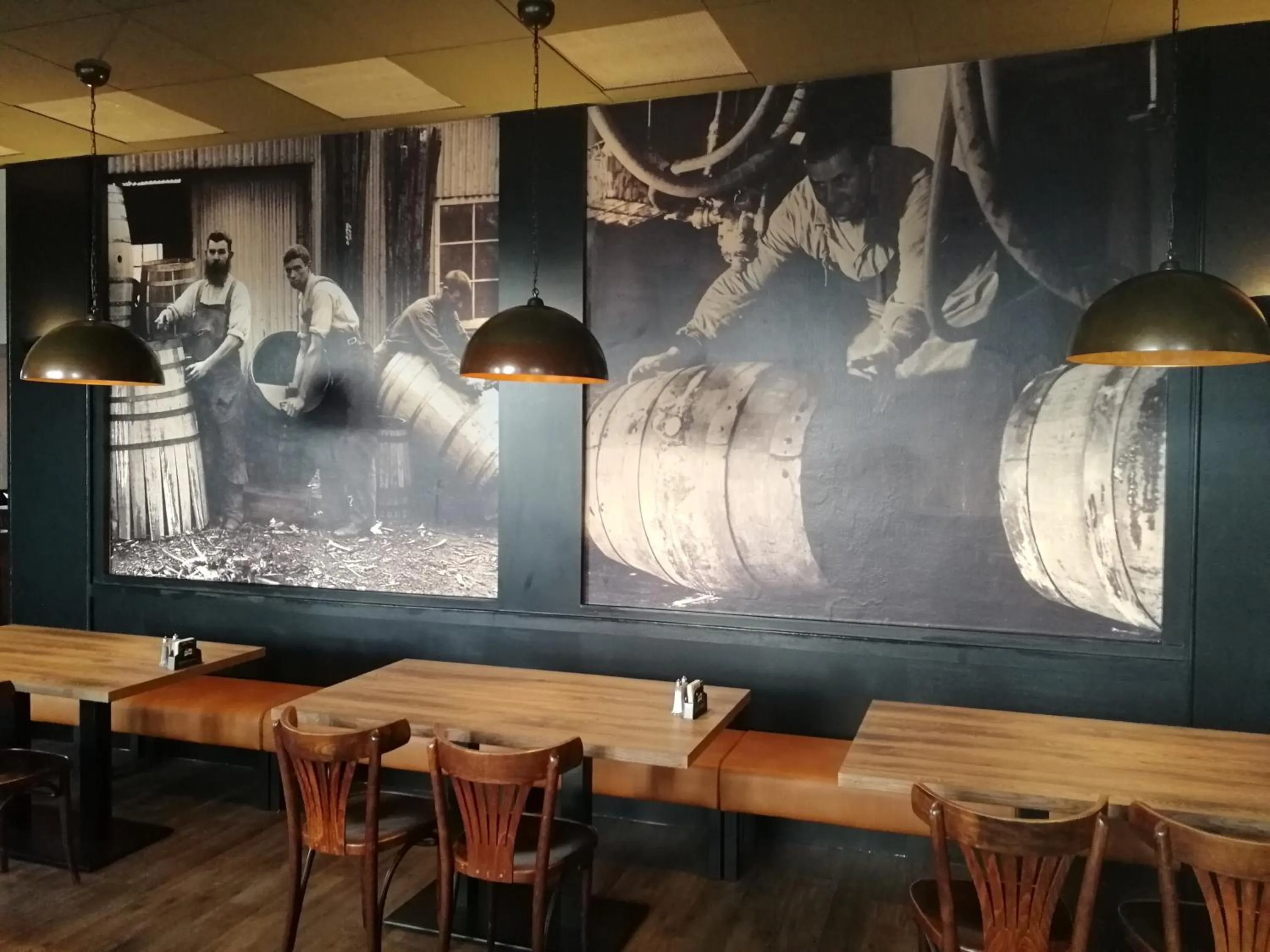 Restaurant/places to eat in Hotel Tulipan Pruhonice